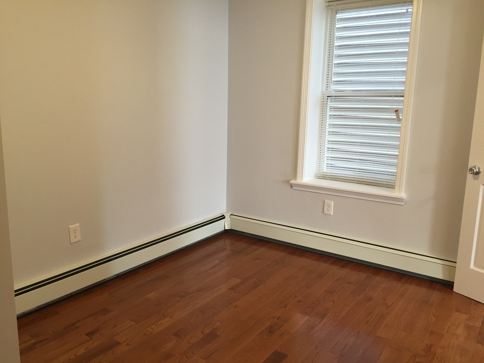 144 Chelsea St, East Boston