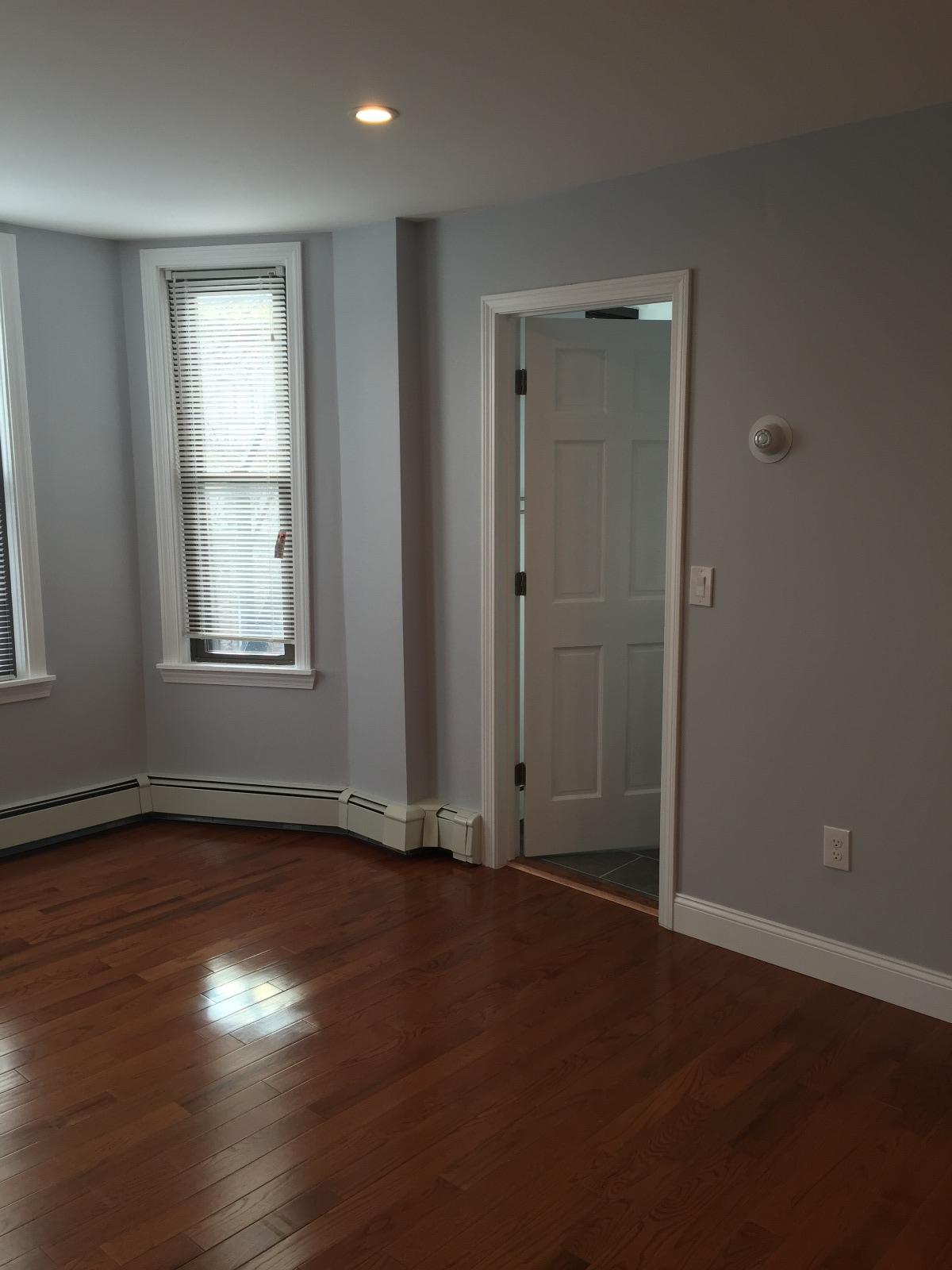 144 Chelsea St, East Boston