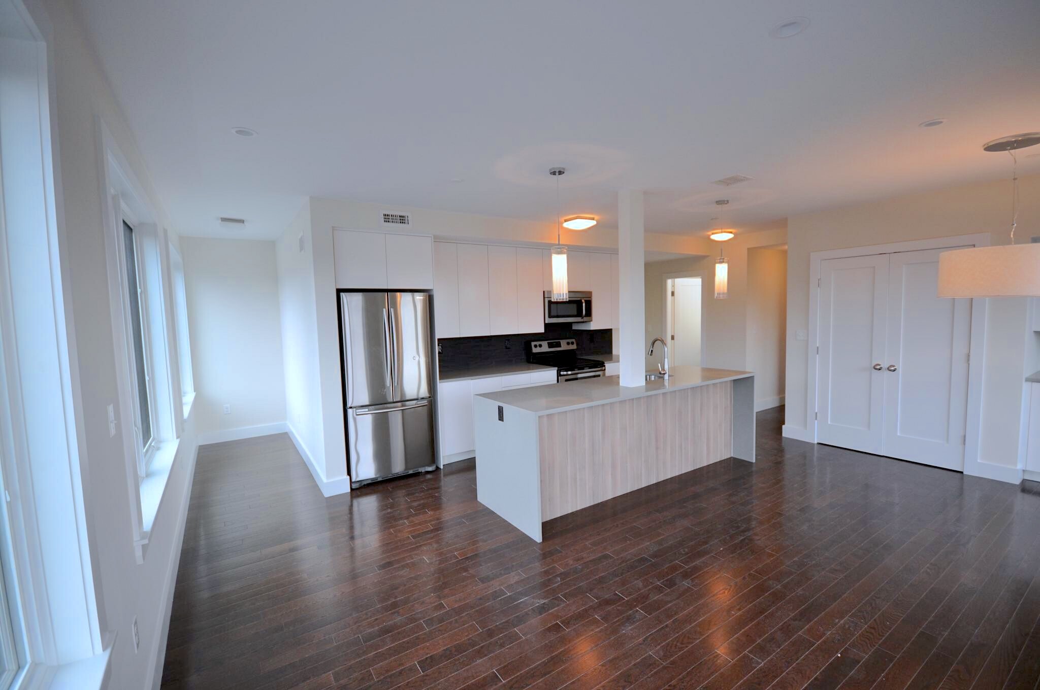 659 Mass Ave, South End