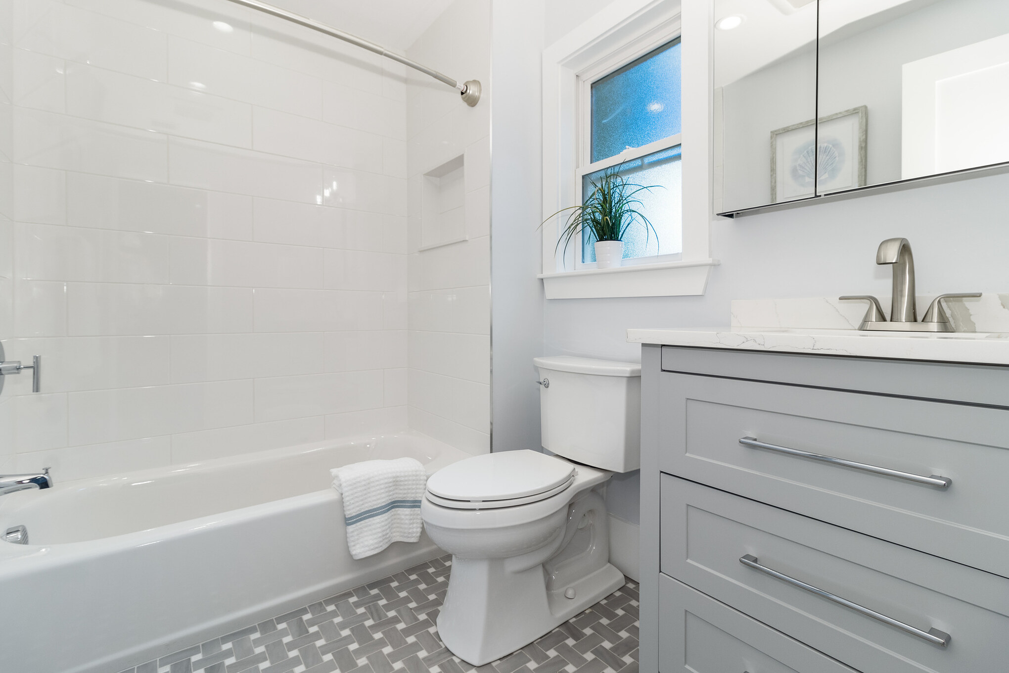 293 Rindge Ave, North Cambridge