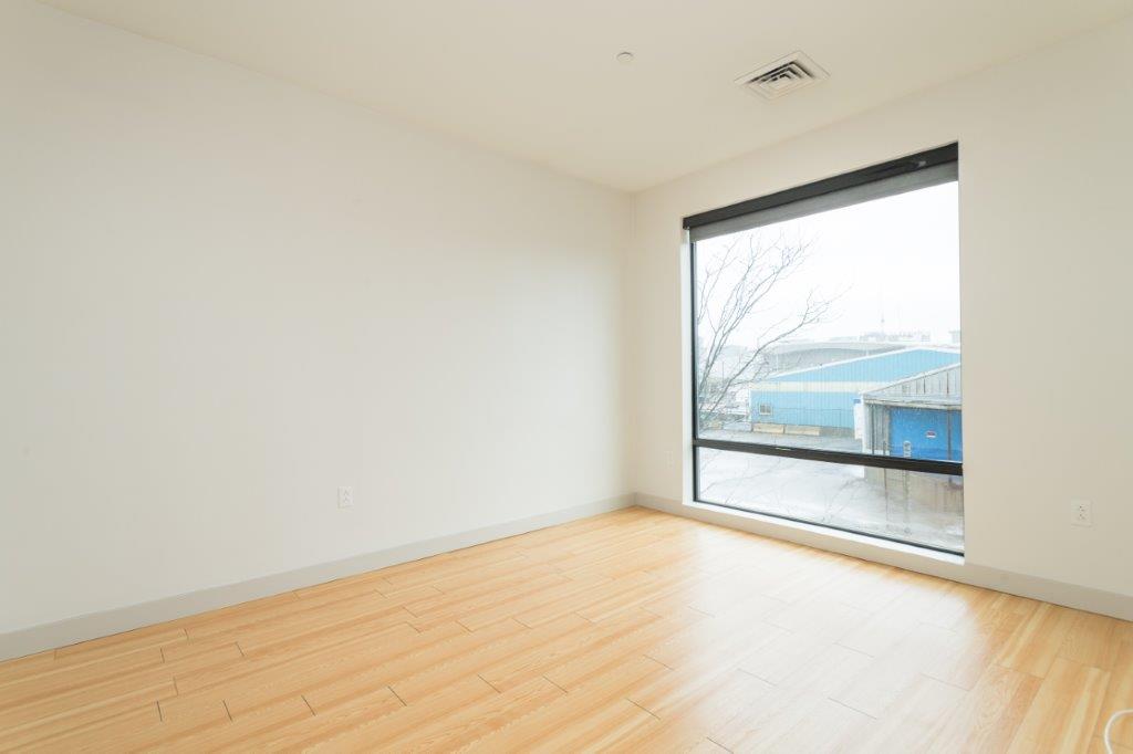 320 D St, South Boston