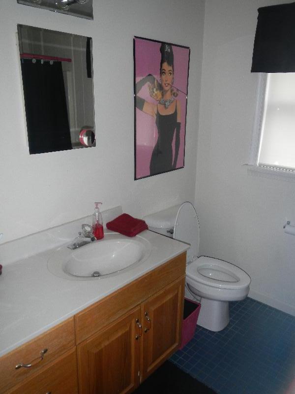 62 Hillside St, Mission Hill