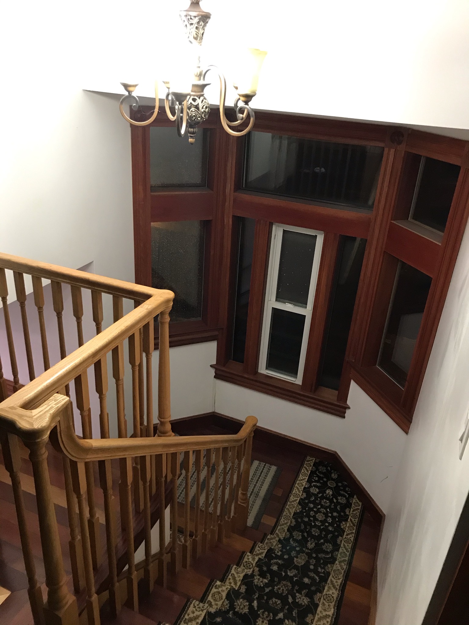 19 Francis, Longwood