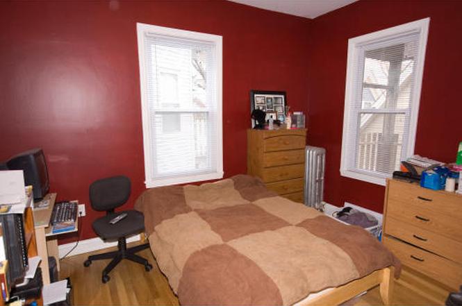 47 Hillside, Mission Hill