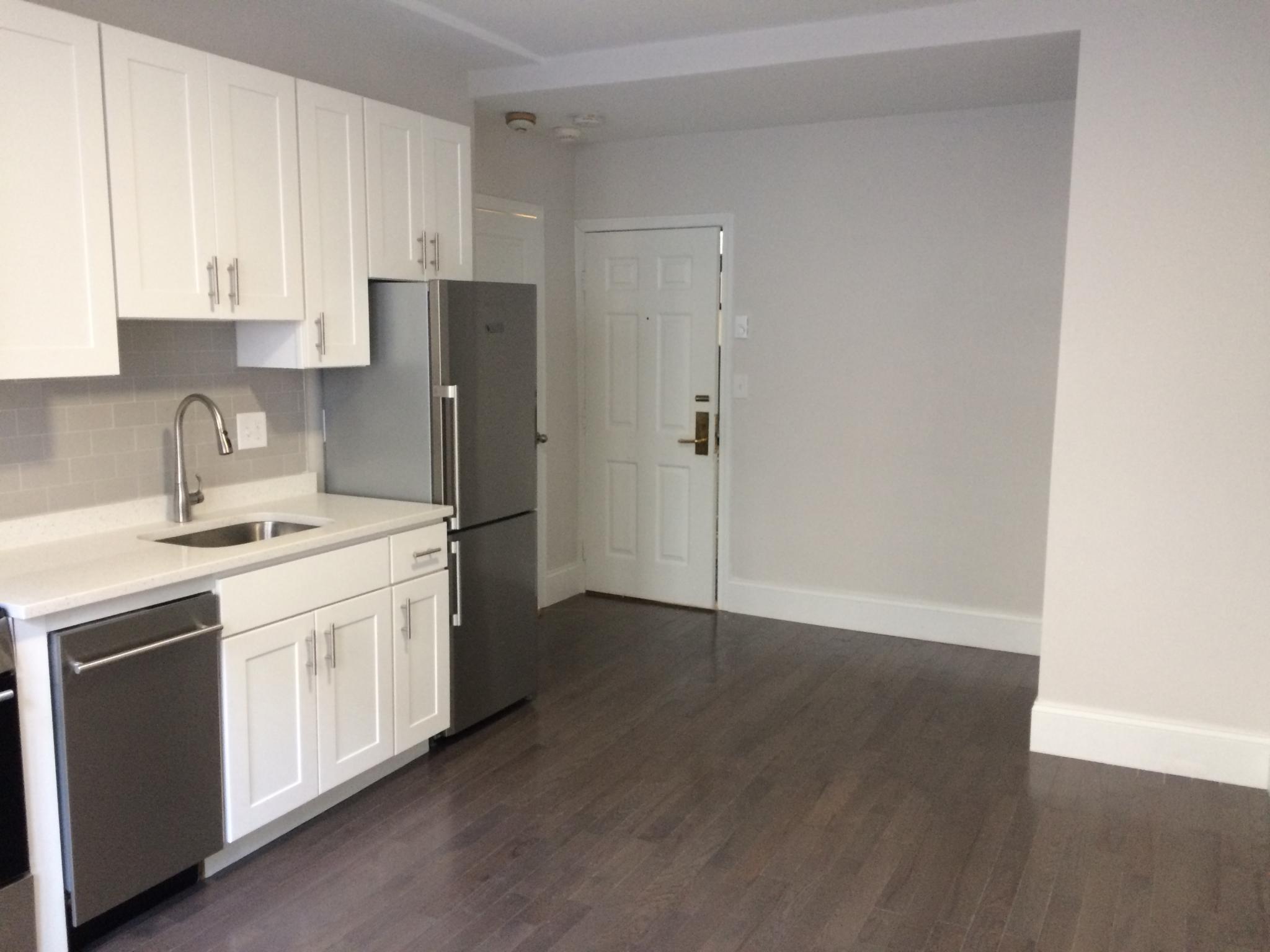 52 Clearway St, Back Bay