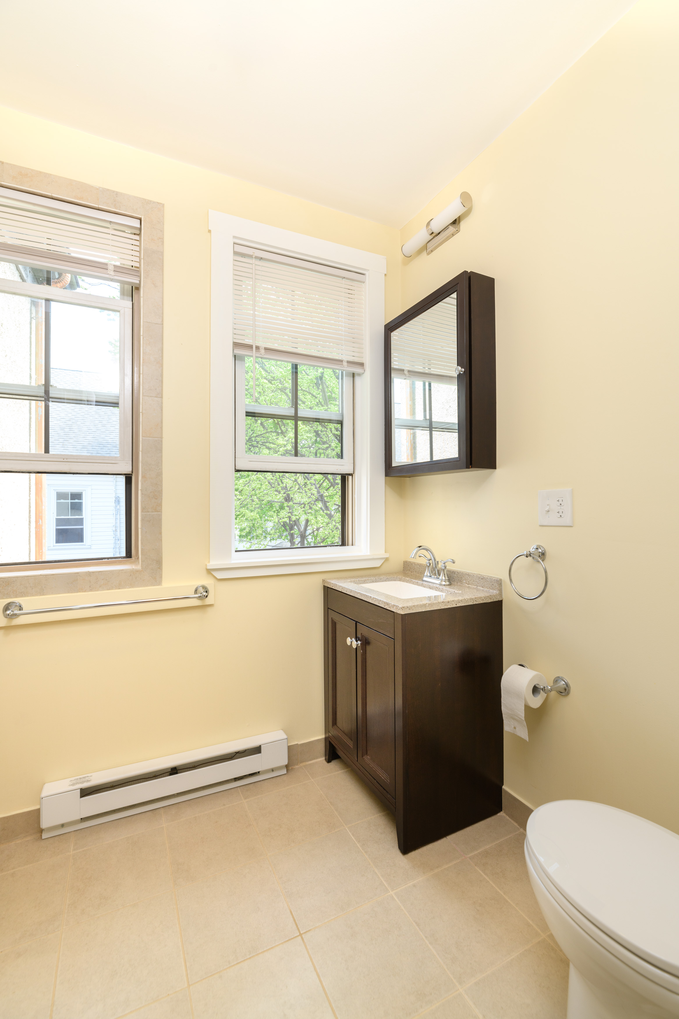 53 Laurel St, Spring Hill