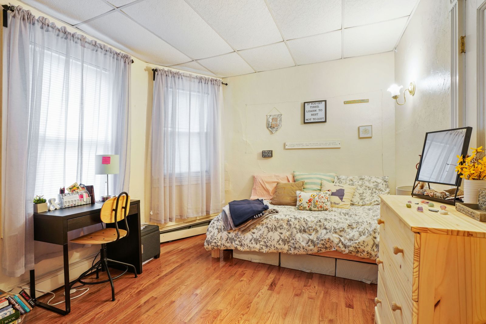 68 Calumet, Mission Hill