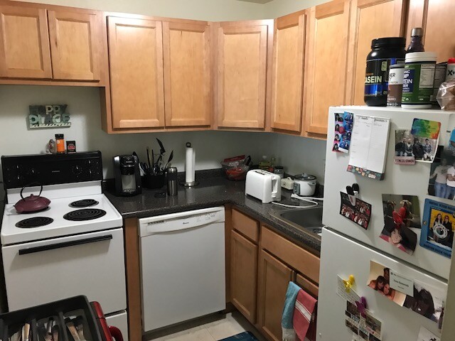 33 Lancaster Ter, Coolidge Corner