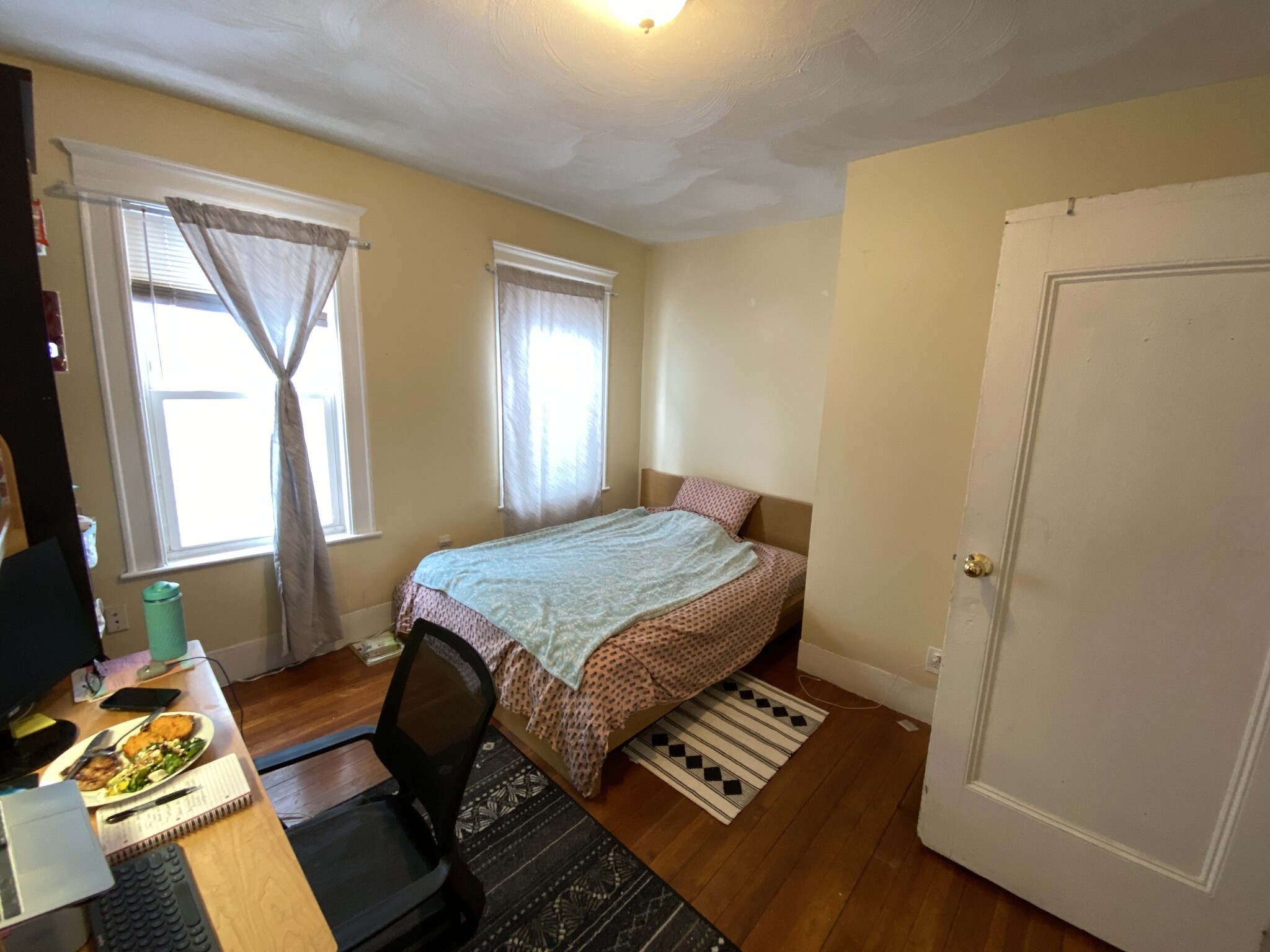 37 Cameron Ave, Davis Square