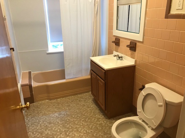 1820 Beacon St, Chestnut Hill