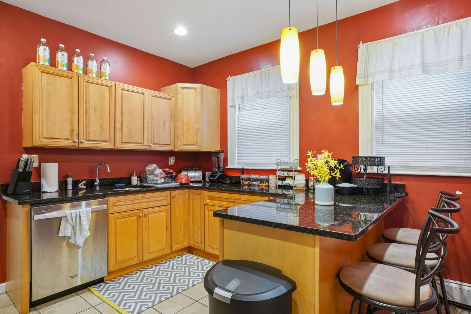 68 Calumet, Mission Hill