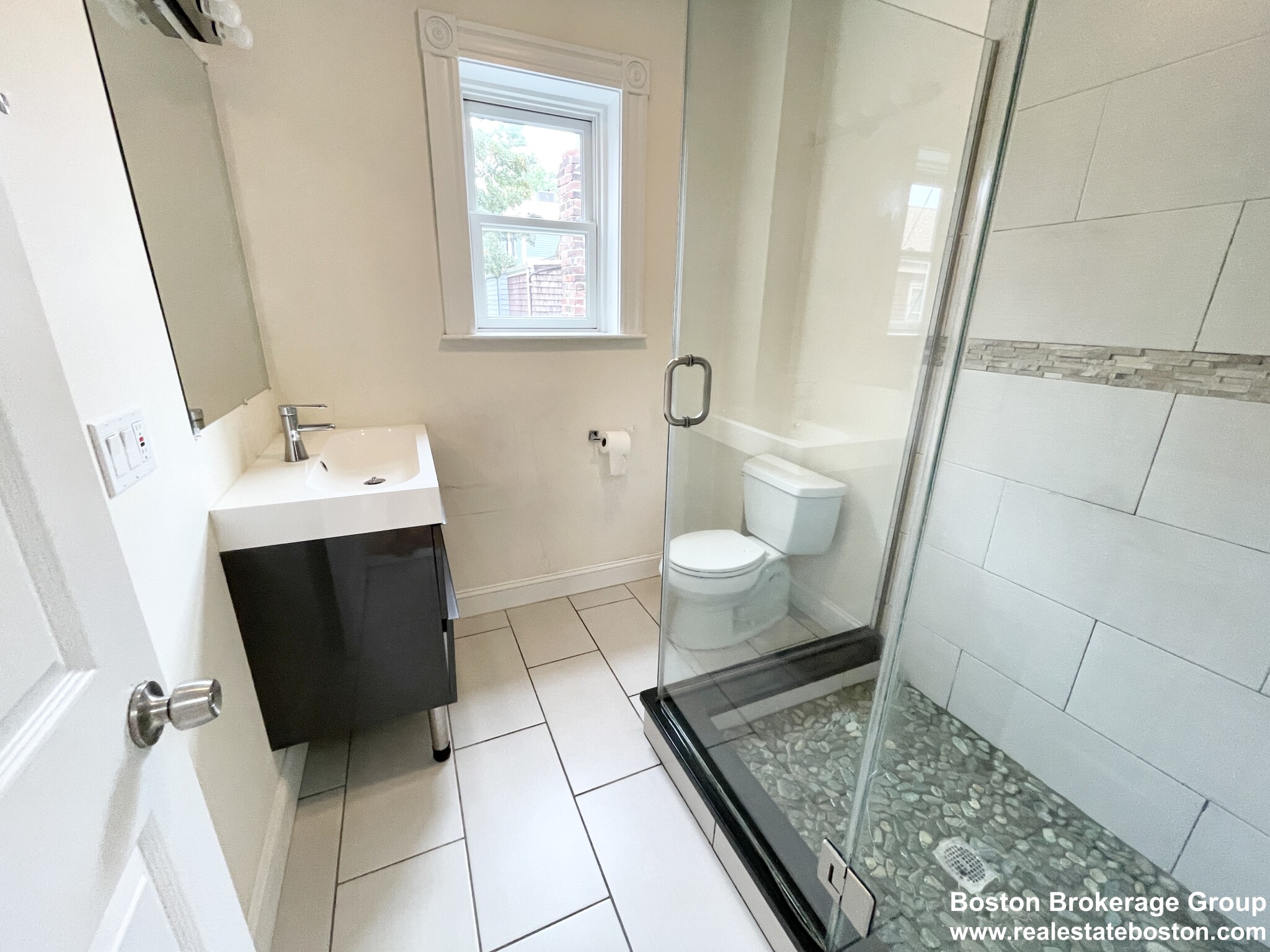 98 L St, South Boston