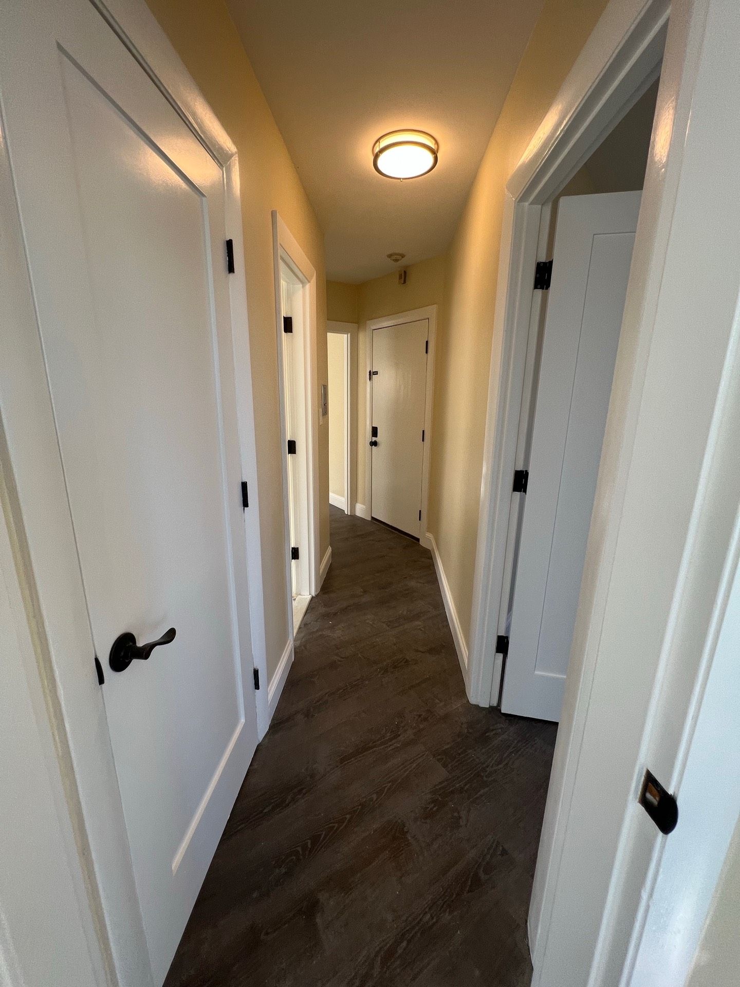 87 Winthrop Shore Dr, Winthrop