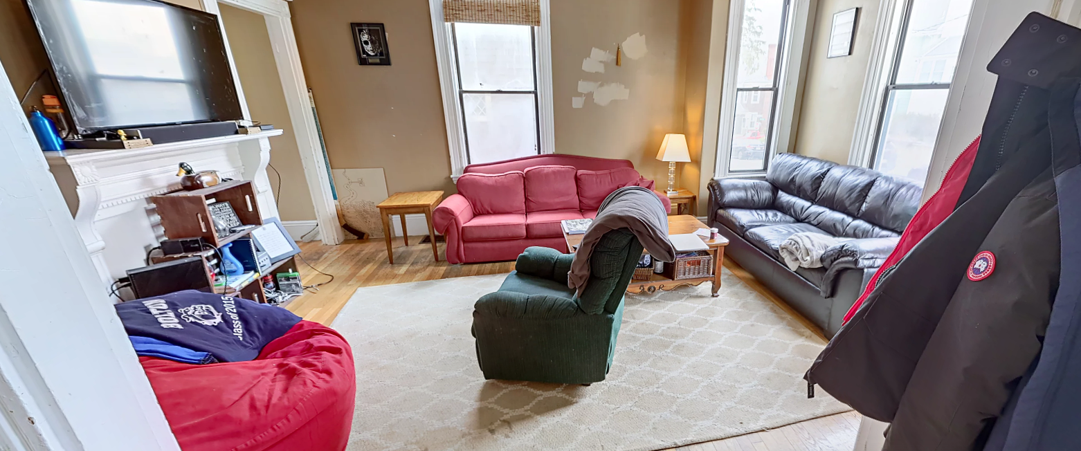 15 Saunders St, Allston