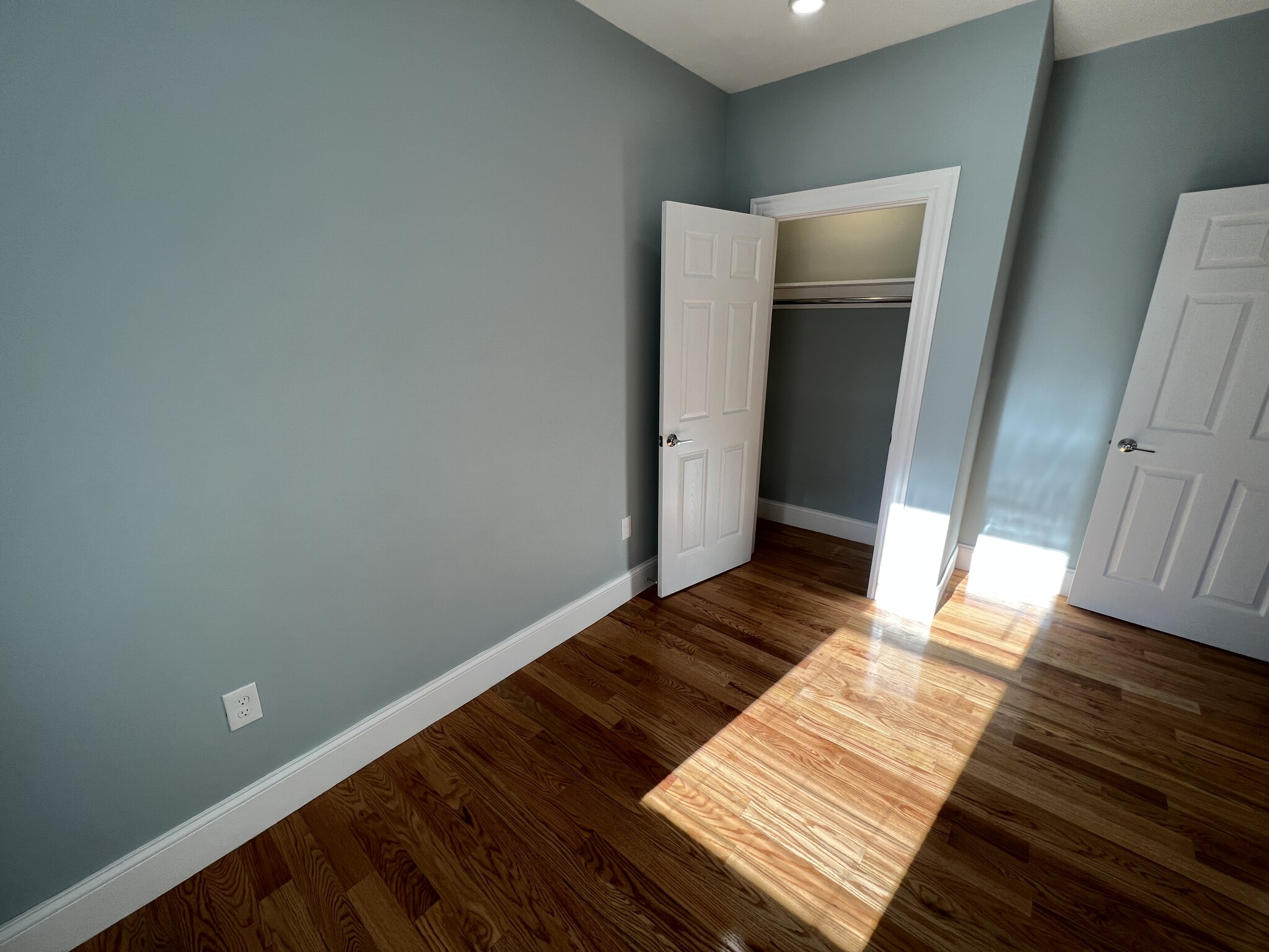 372 Oxford St, Porter Square