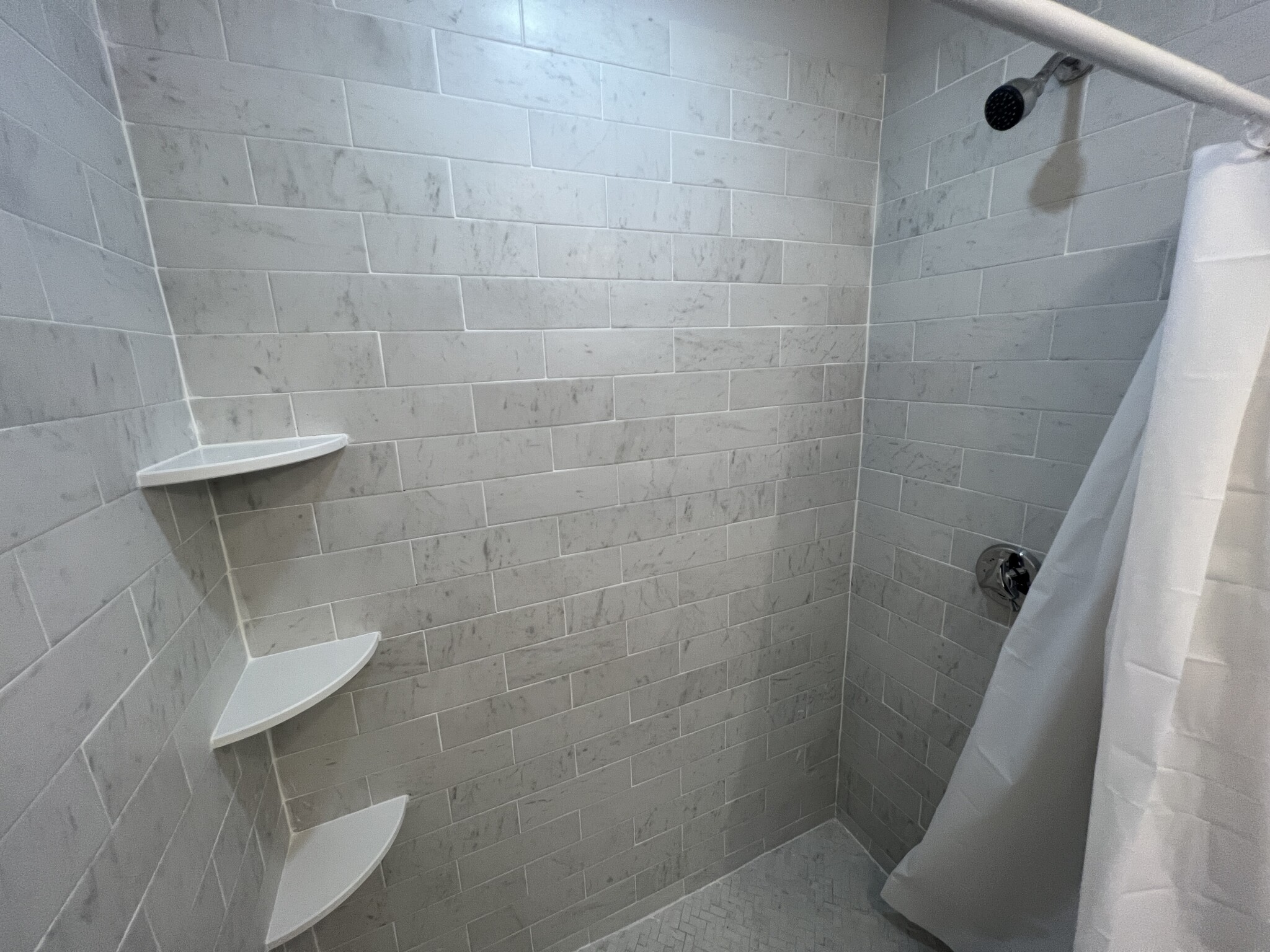 372 Oxford St, Porter Square