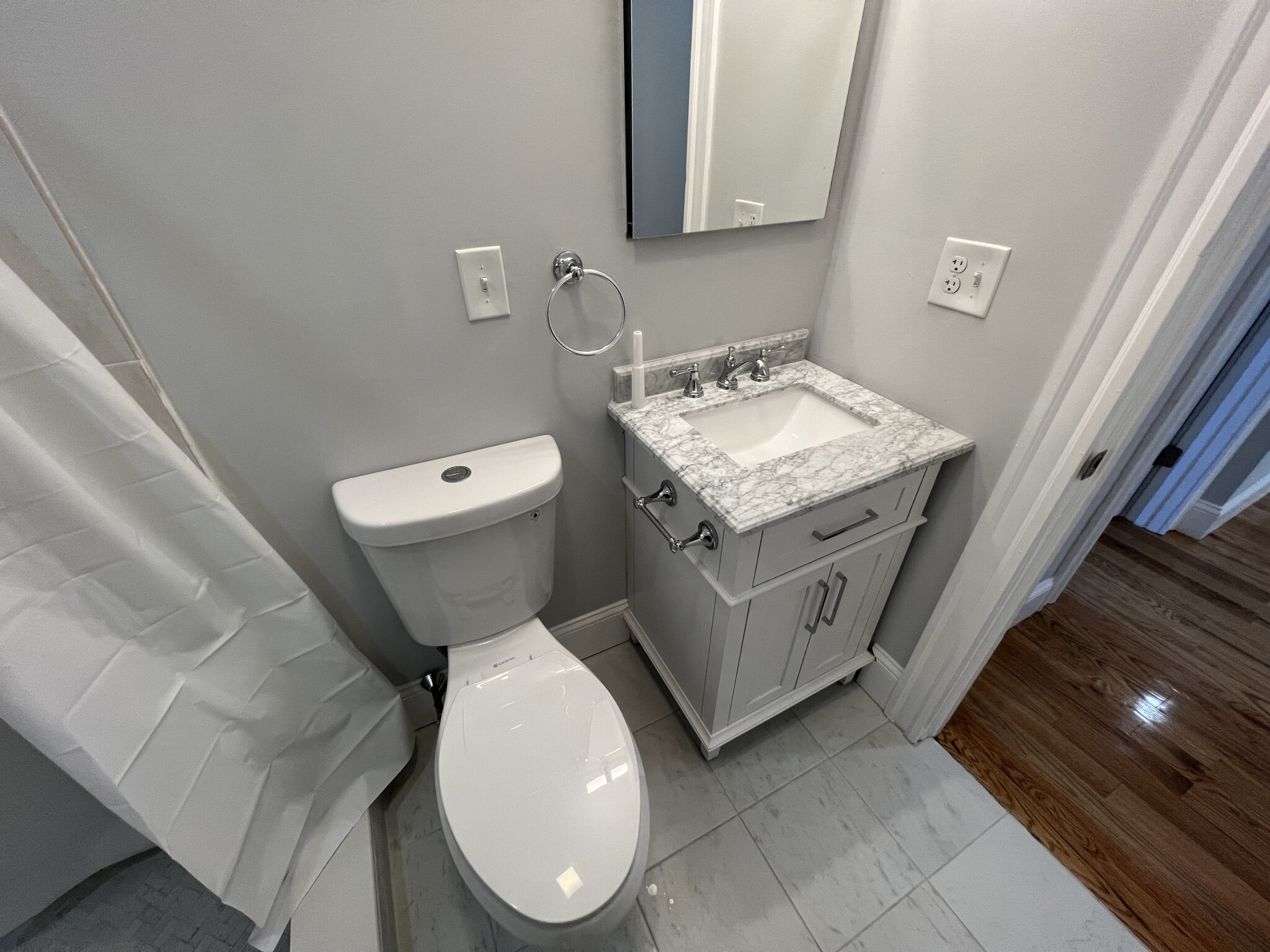 372 Oxford St, Porter Square