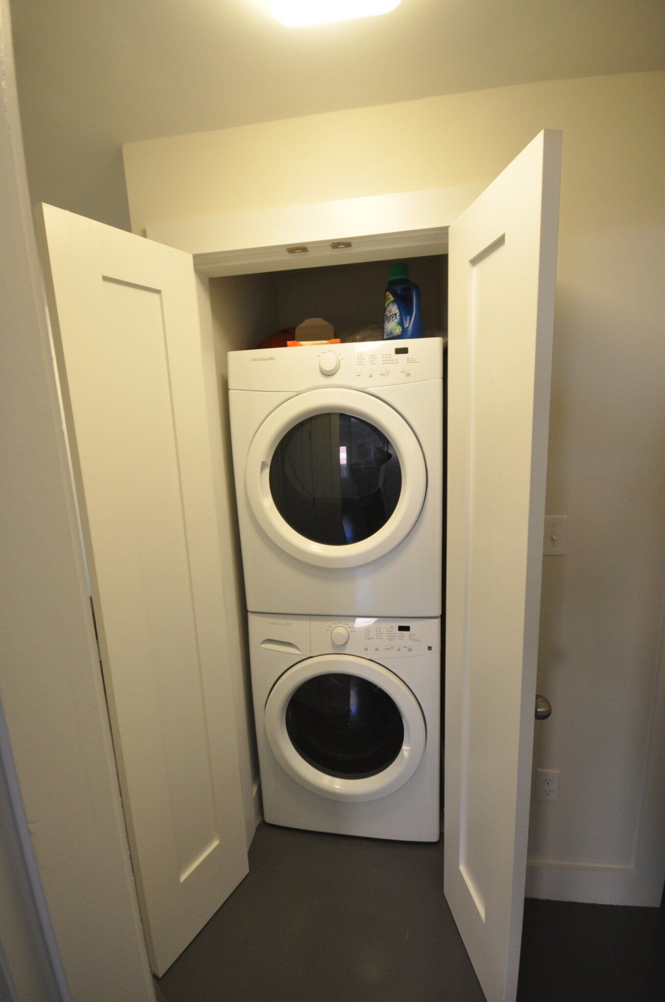 659 Massachusetts Ave, South End