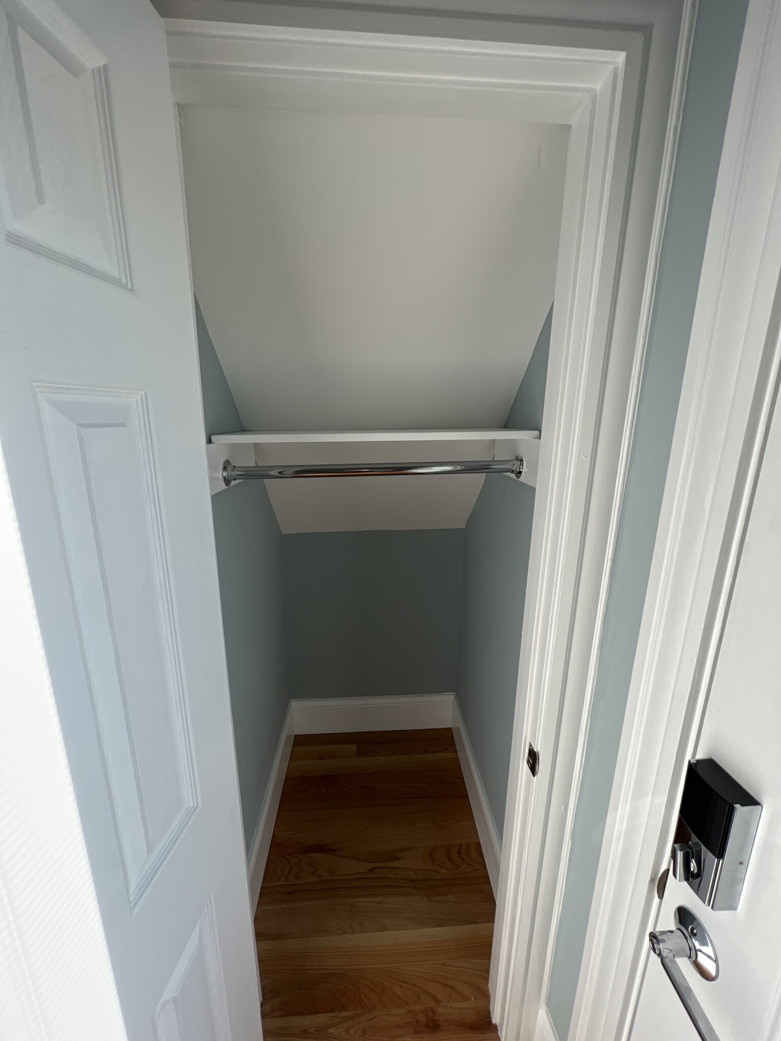 29 Alpine St, Davis Square