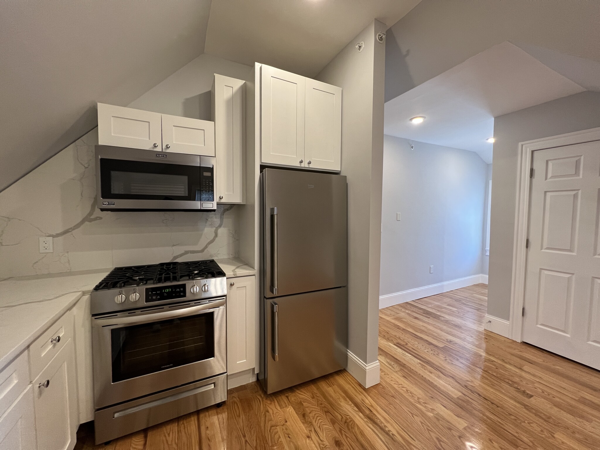 158 Morrison Ave, Davis Square