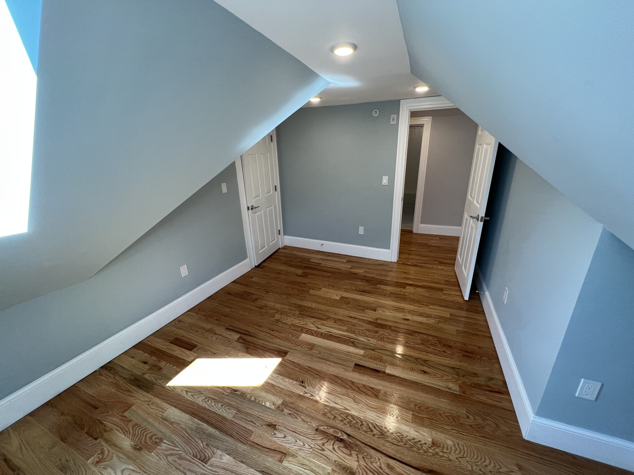 158 Morrison Ave, Davis Square