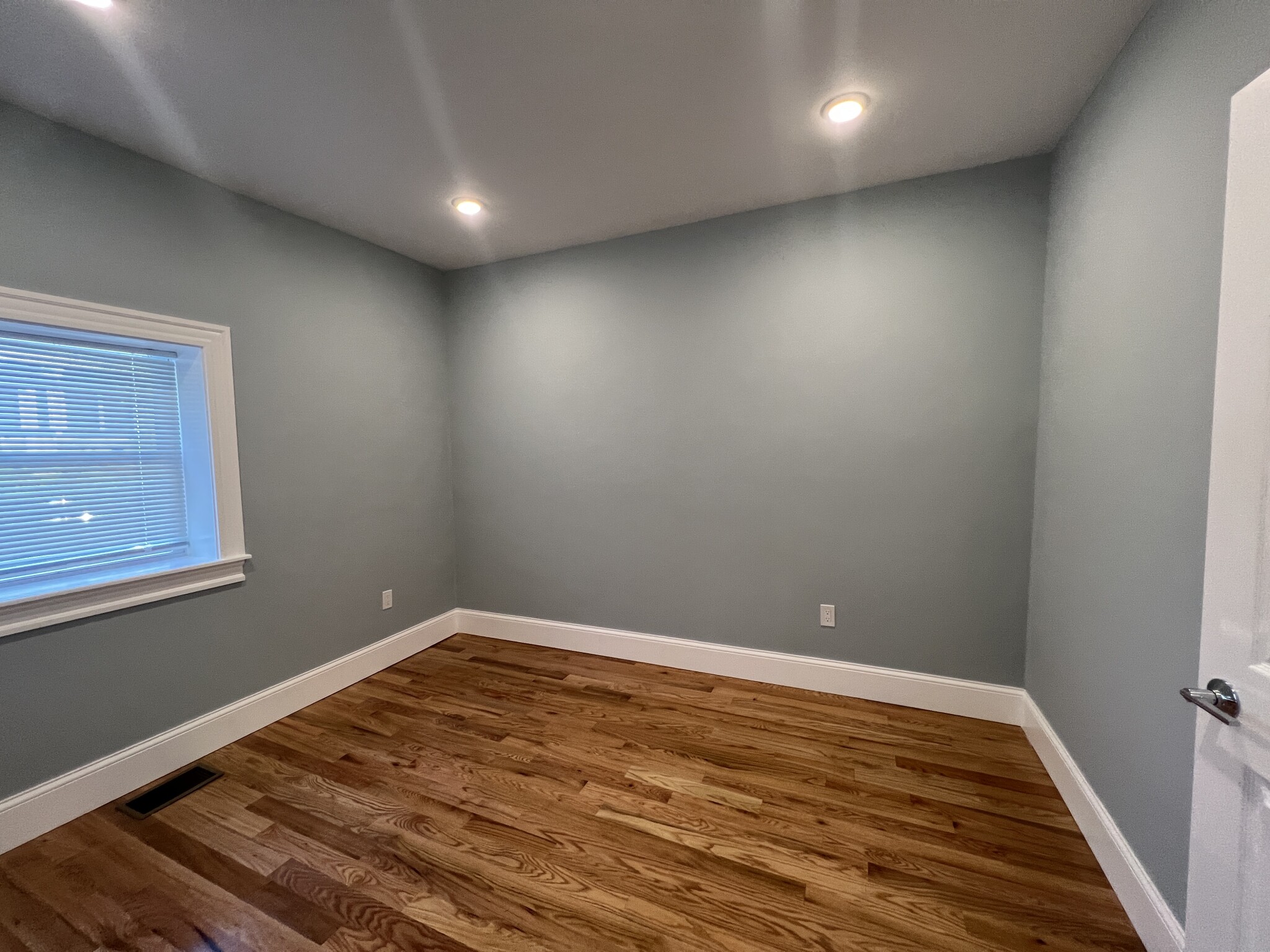 158 Morrison Ave, Davis Square