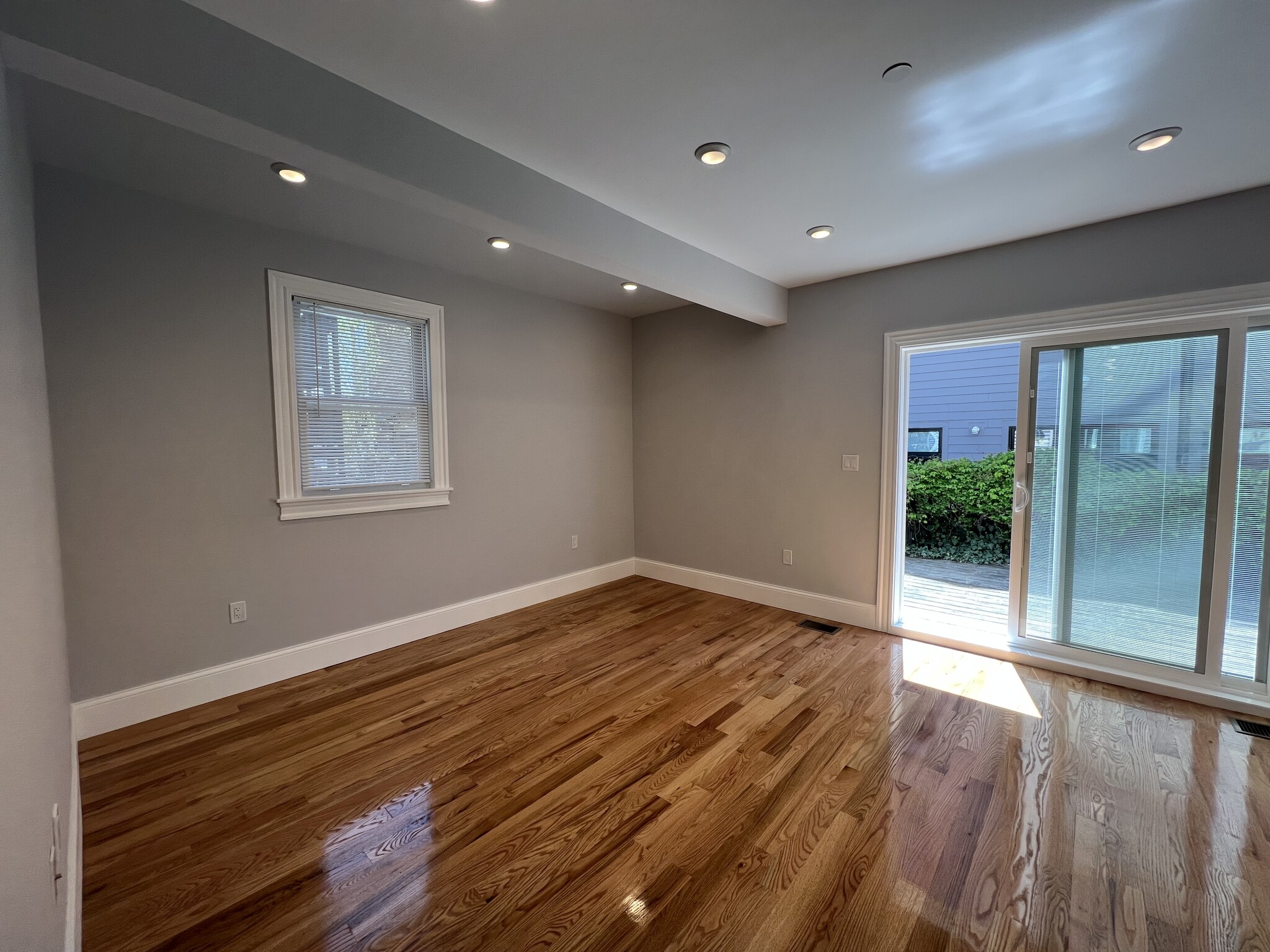 158 Morrison Ave, Davis Square