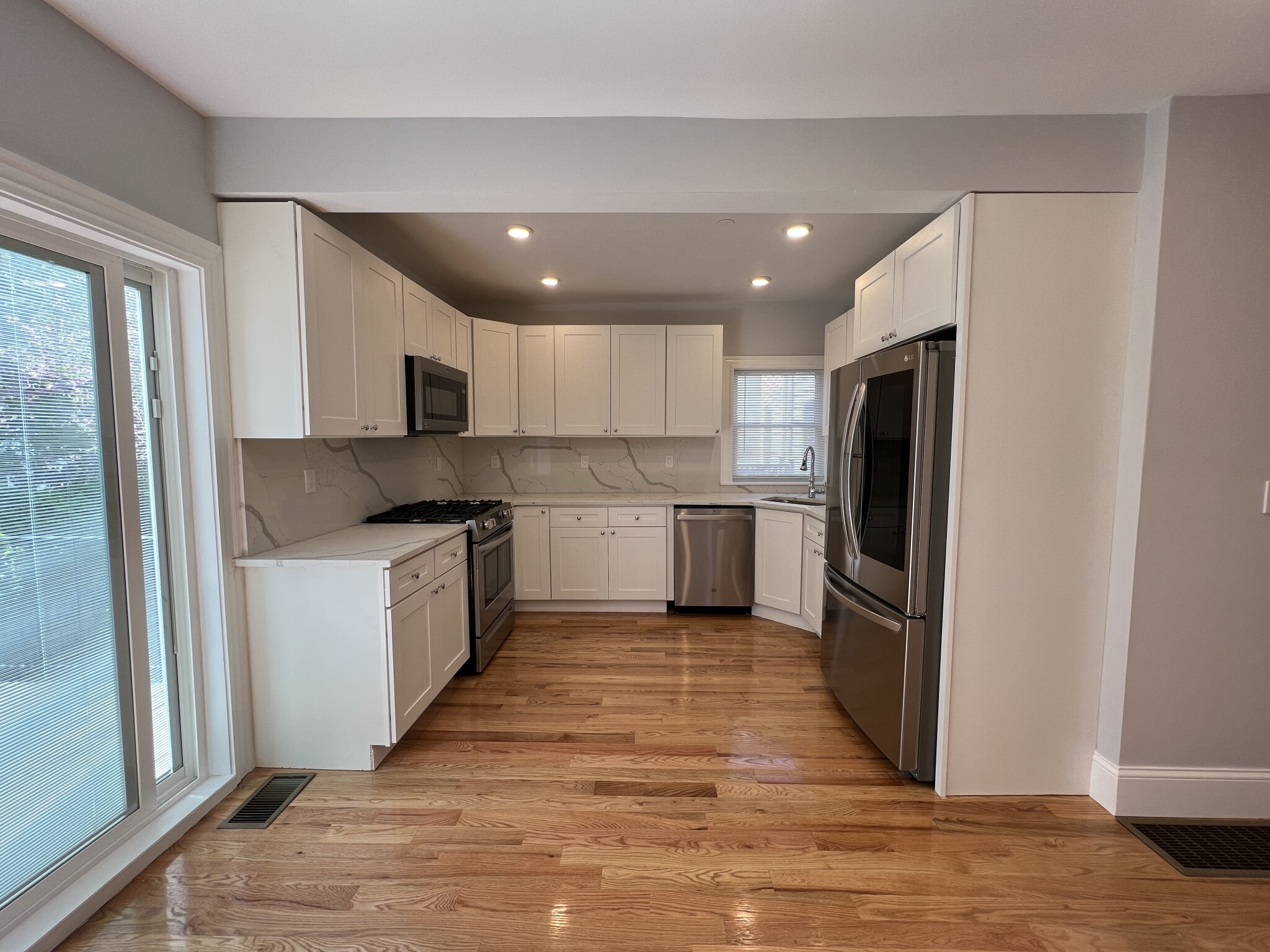 158 Morrison Ave, Davis Square