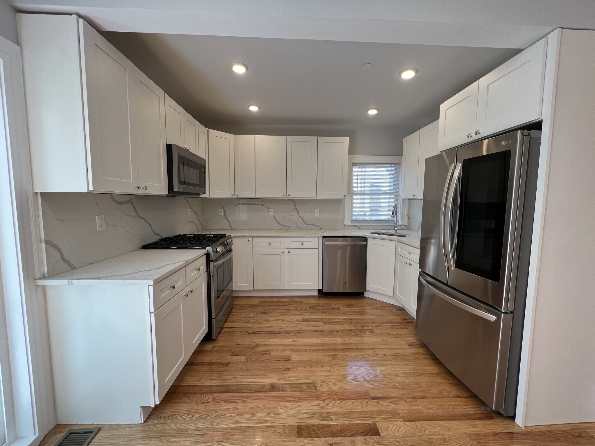 158 Morrison Ave, Davis Square