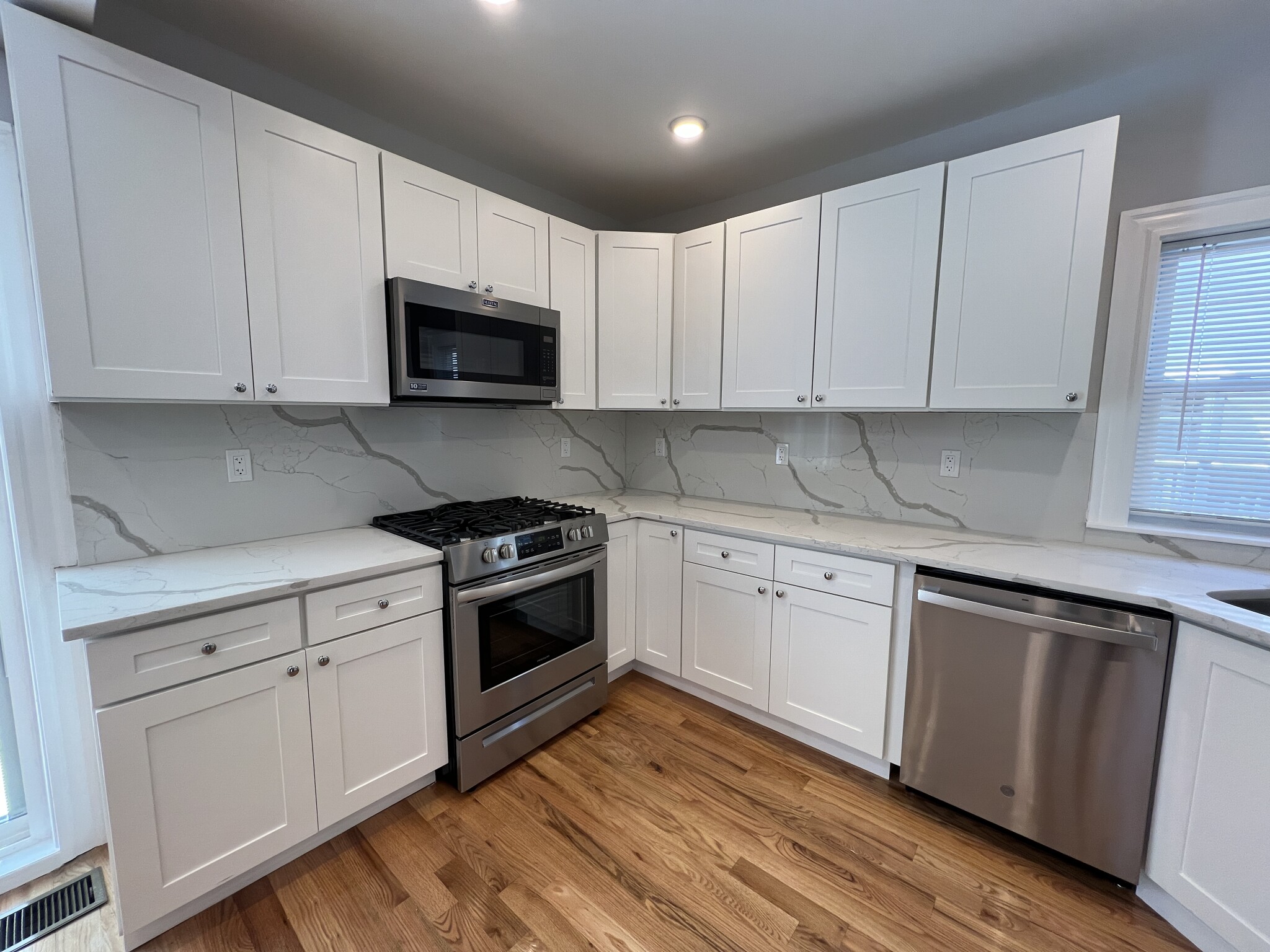 158 Morrison Ave, Davis Square