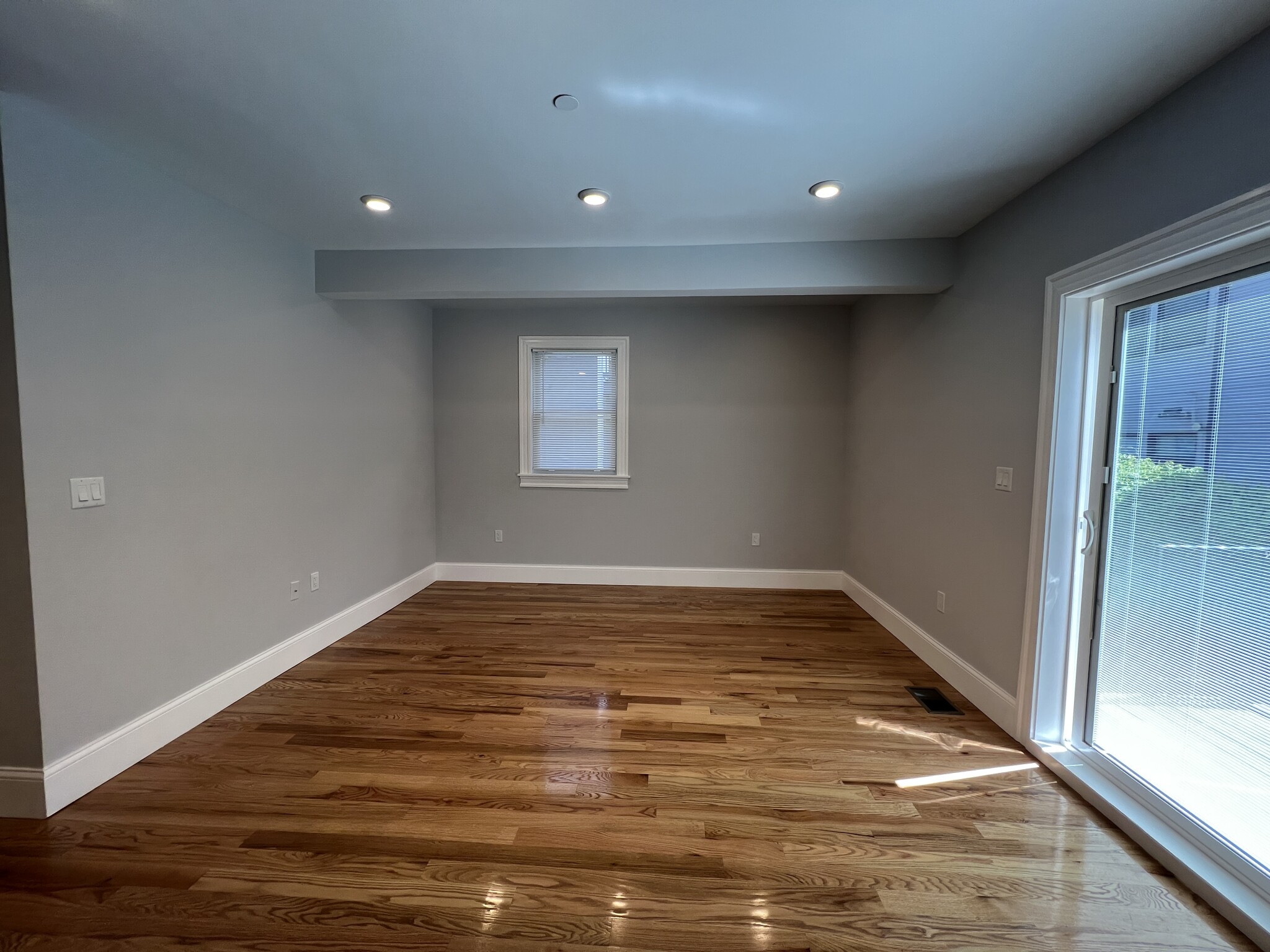 158 Morrison Ave, Davis Square