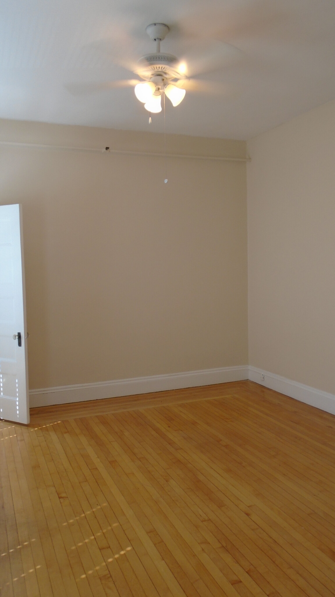 1470 Beacon St, Coolidge Corner