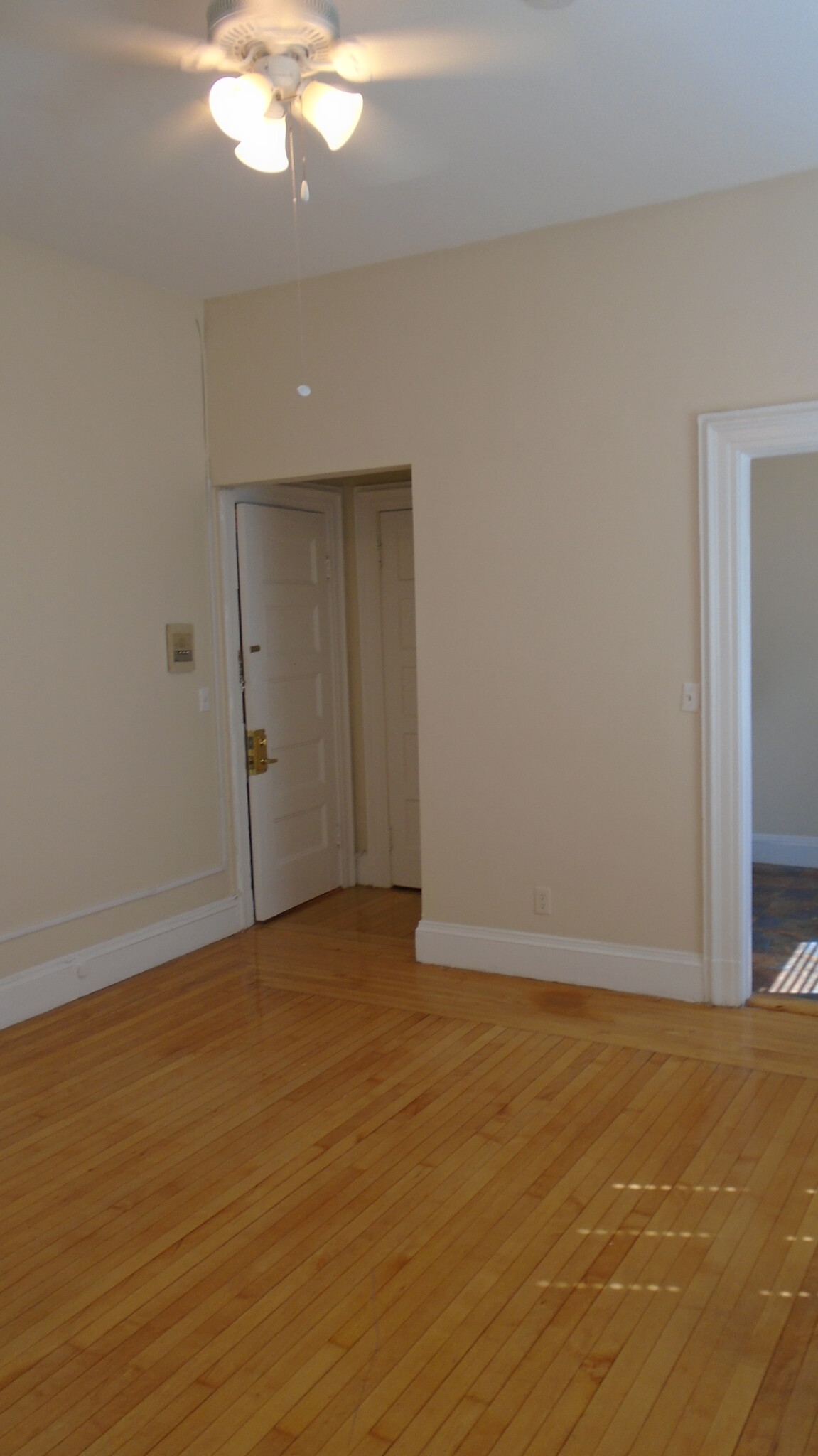 1470 Beacon St, Coolidge Corner