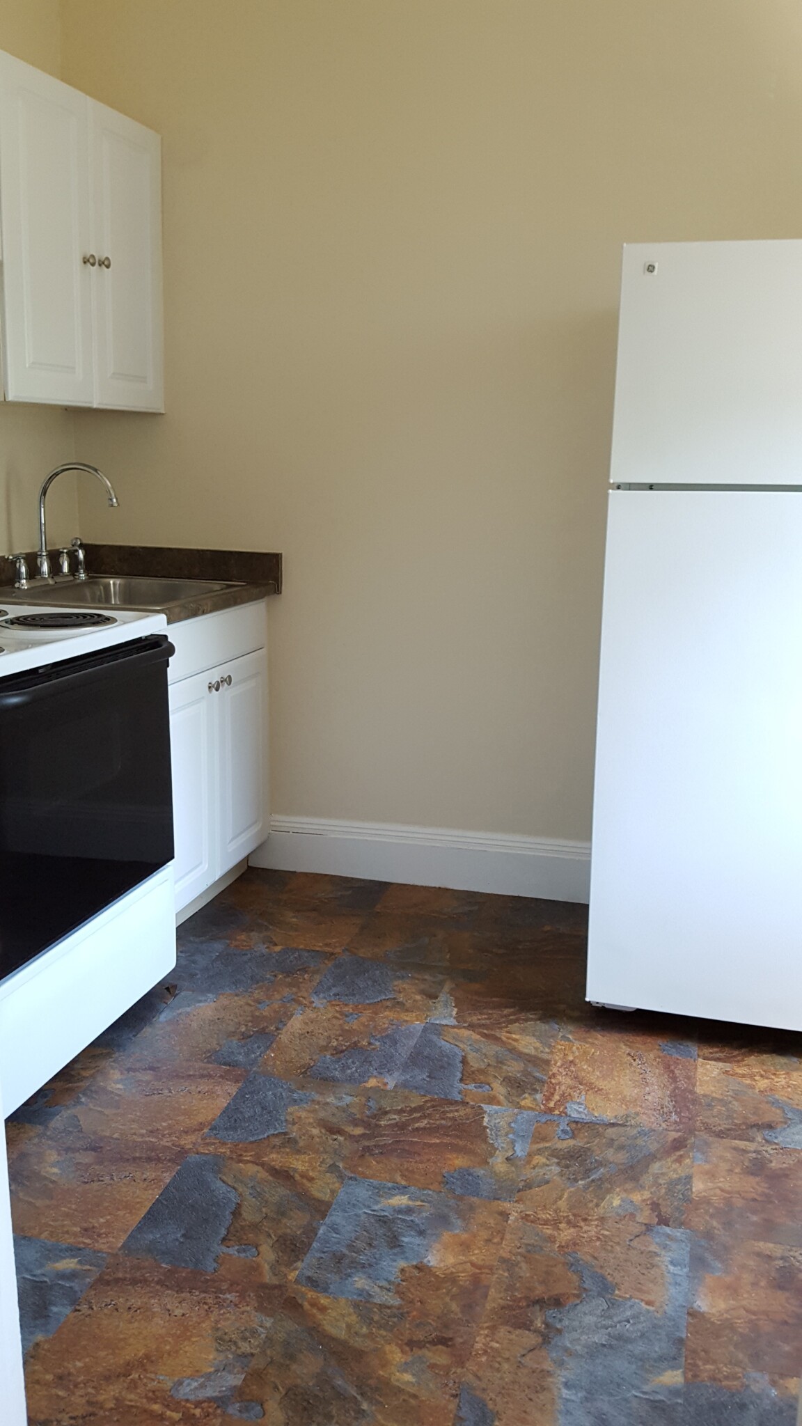 1470 Beacon St, Coolidge Corner