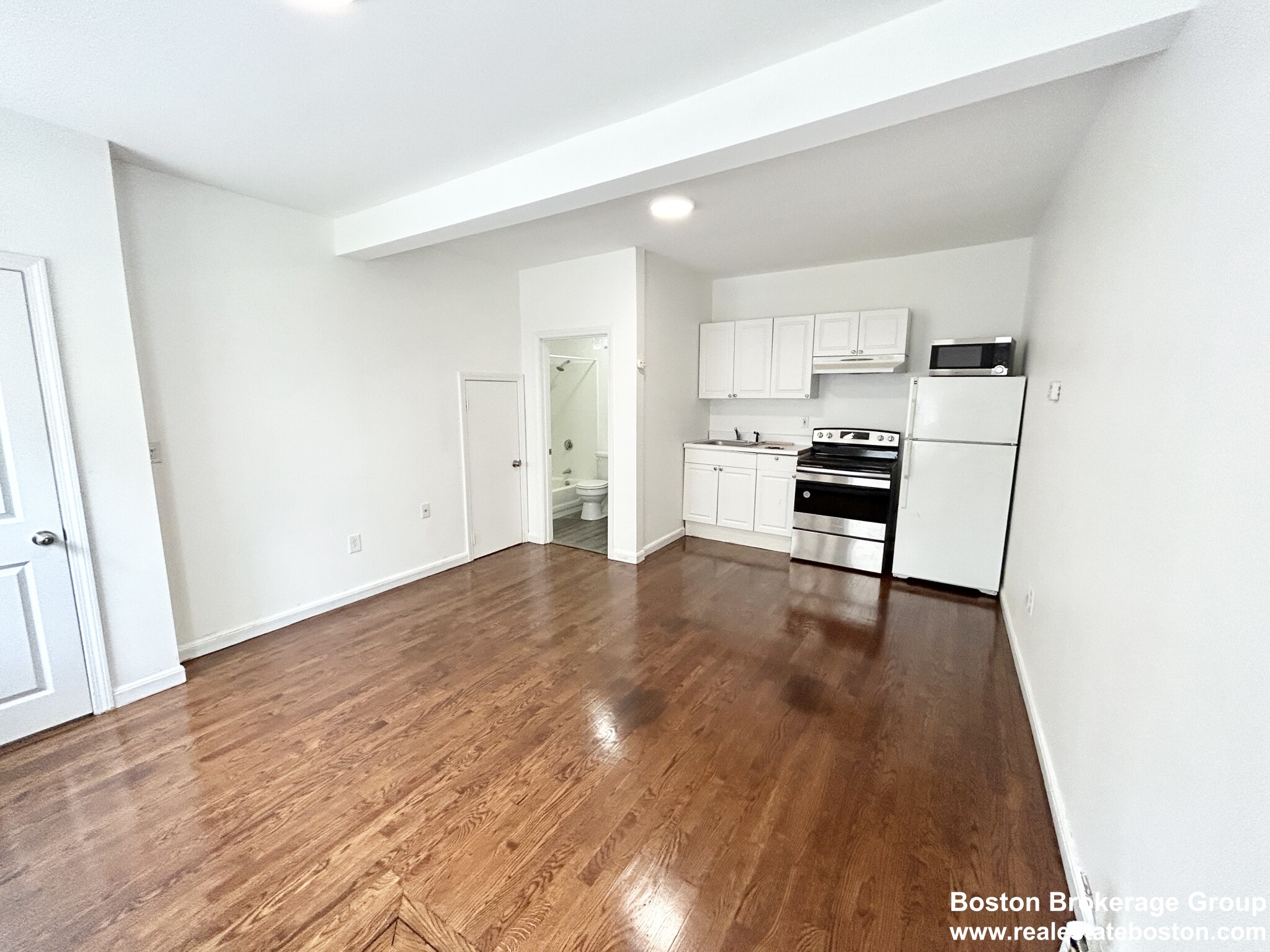 269 Bolton St, South Boston