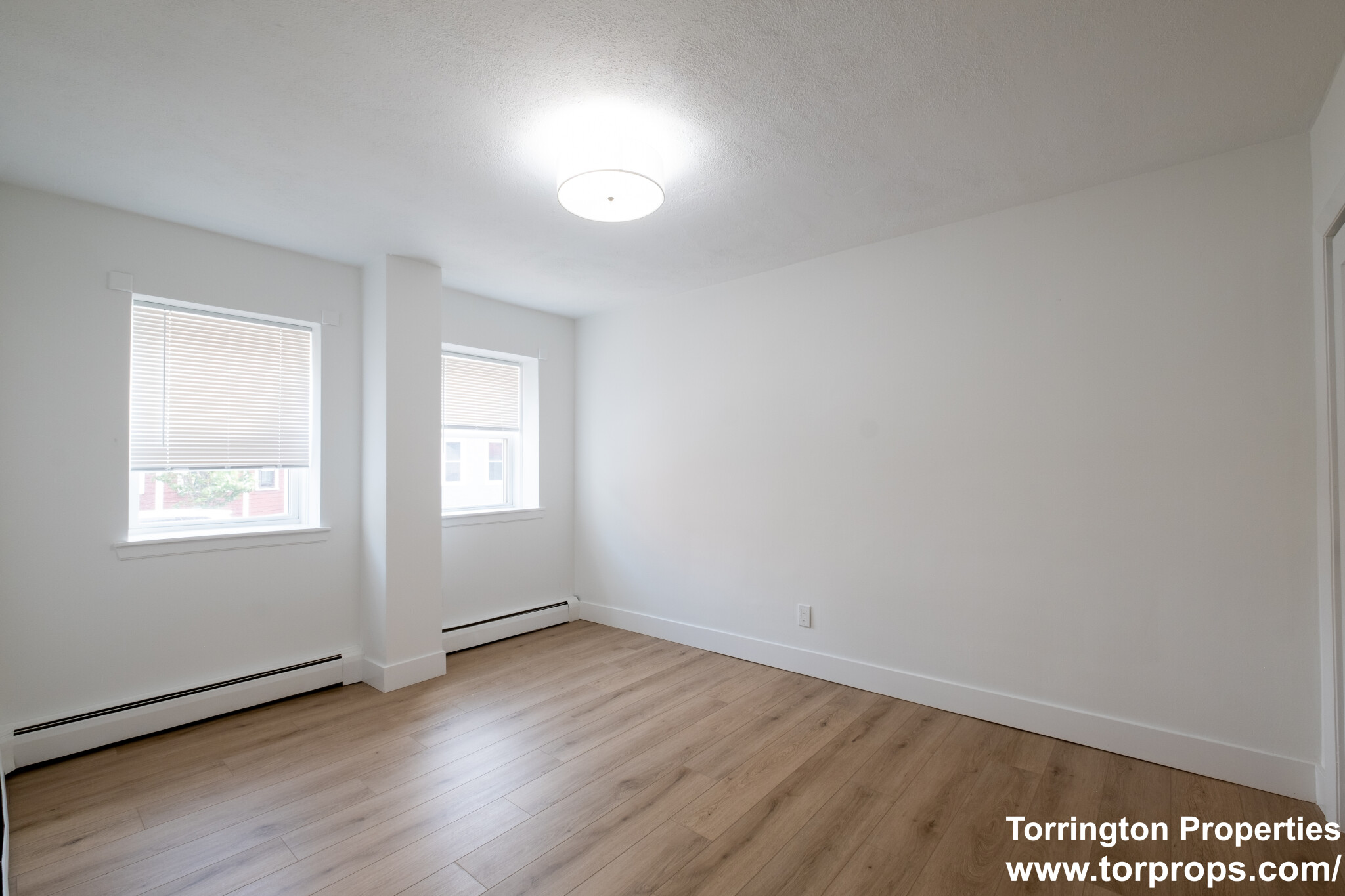 740 7th St, South Boston