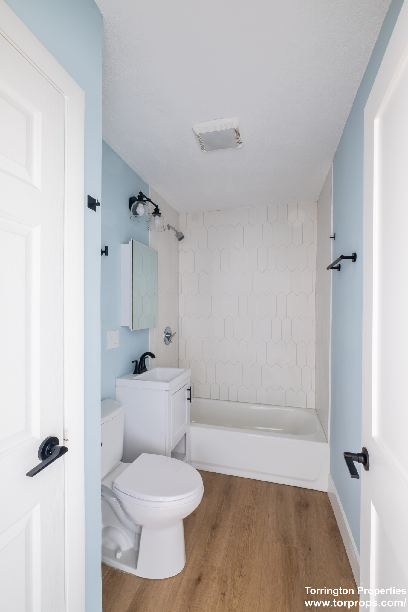 740 7th St, South Boston