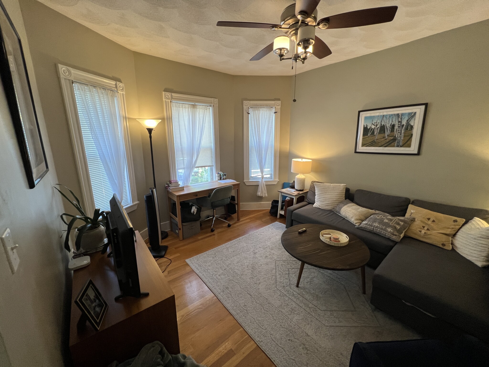 24 Ellington Rd, Davis Square