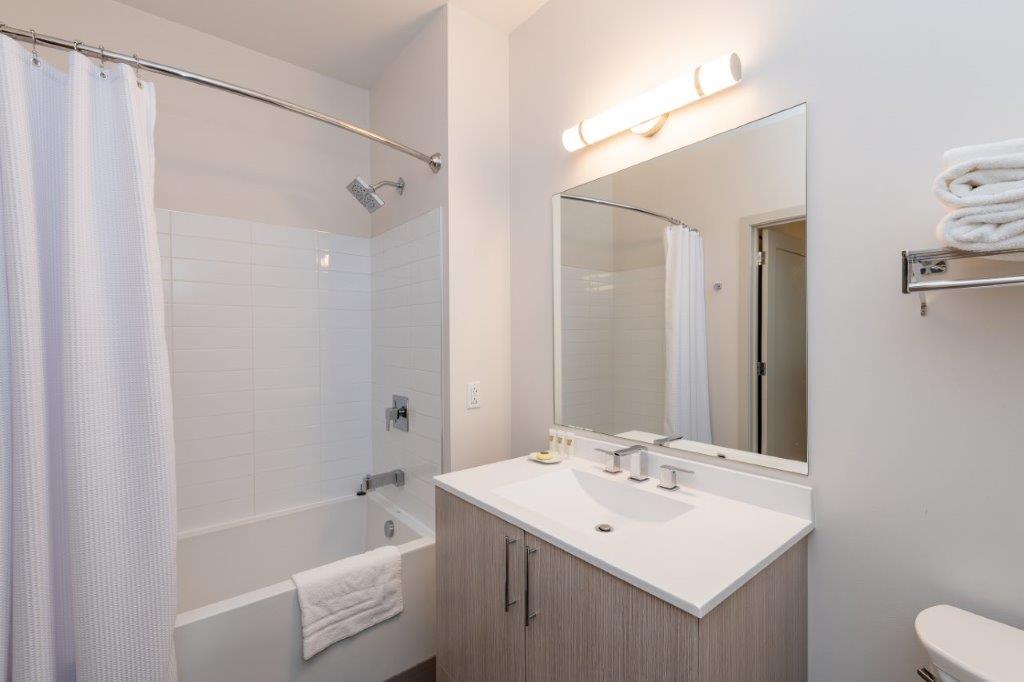 320 D St, South Boston