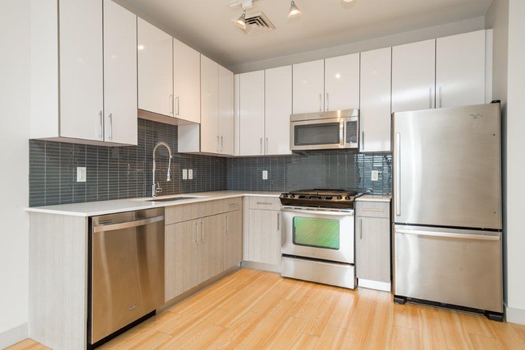 320 D St, South Boston