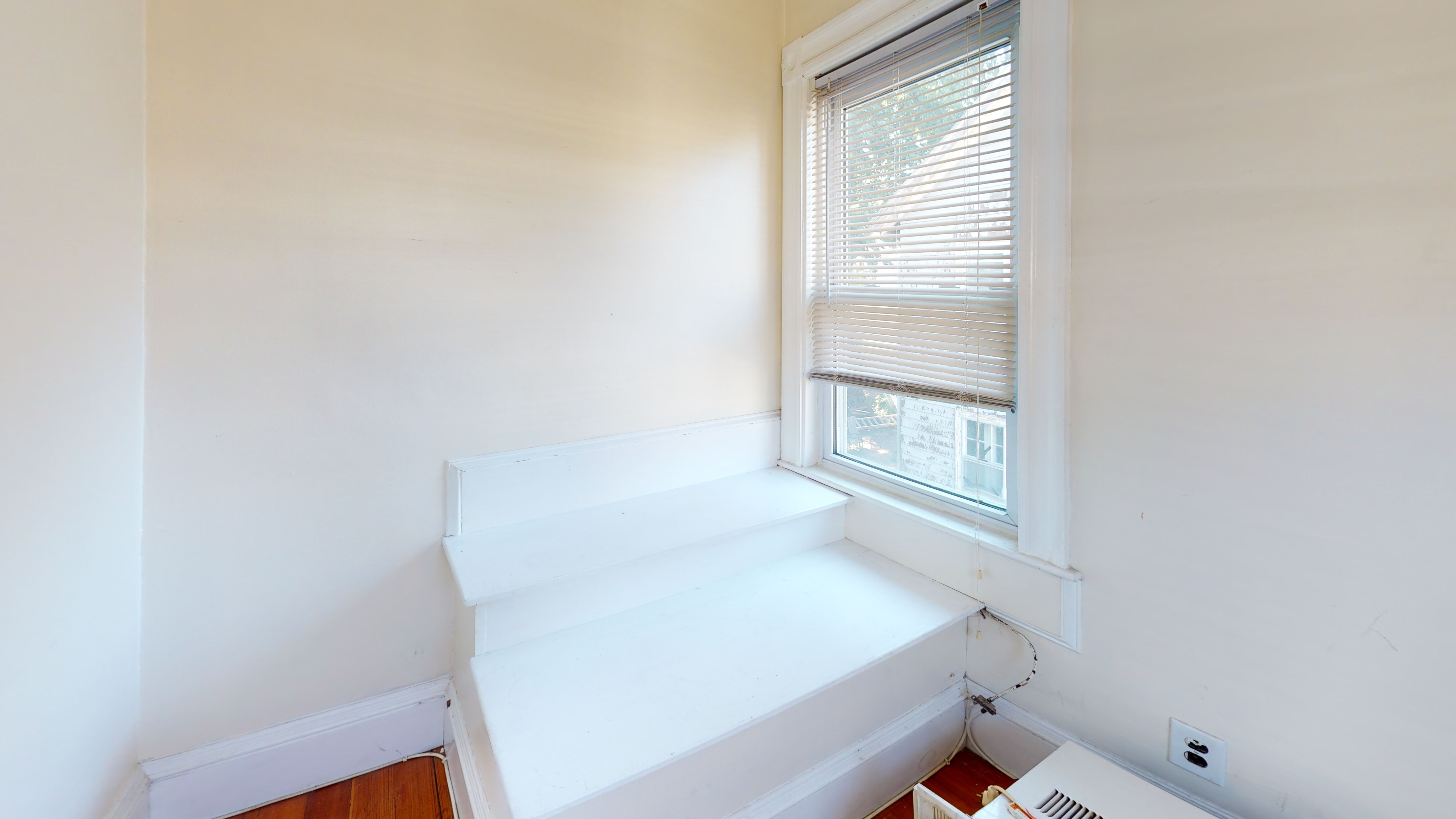 50 Fairbanks St, Brighton