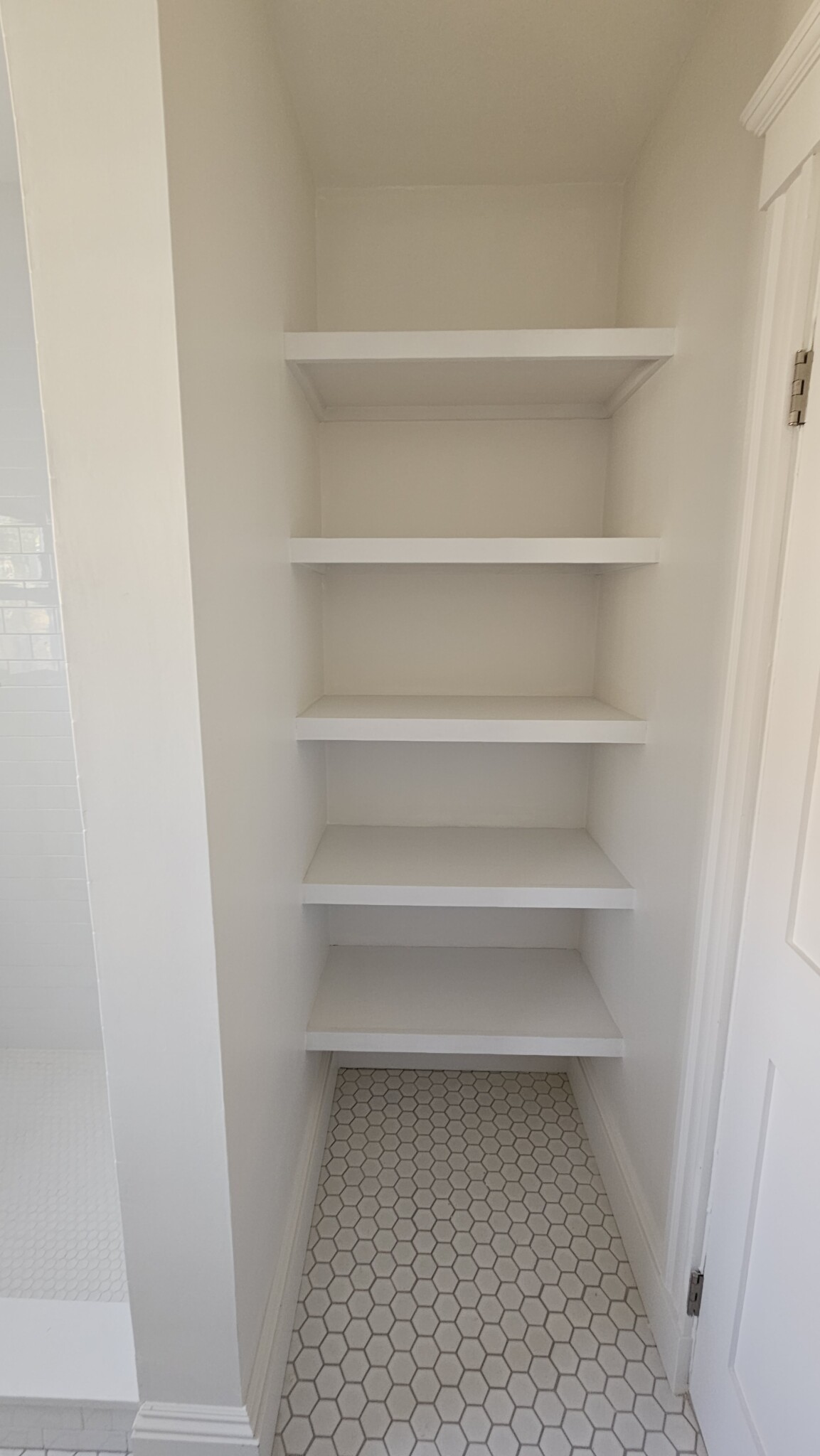 17 Gerald Rd, Brighton