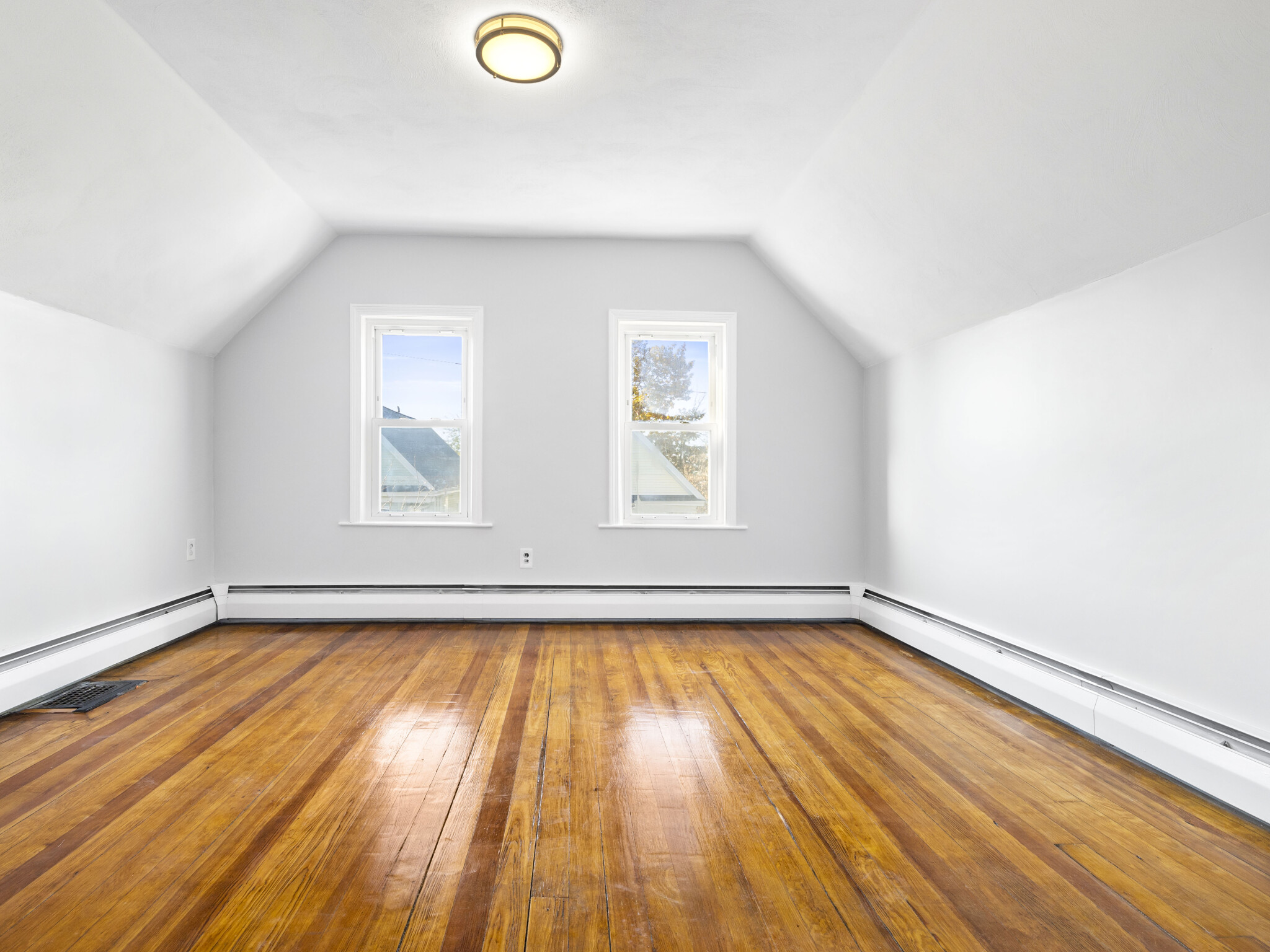 42 William St, Magoun Square