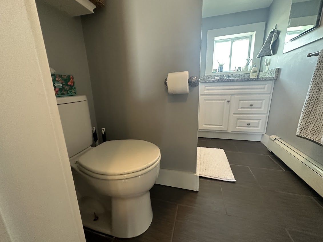 287 Beacon St, Ward Two