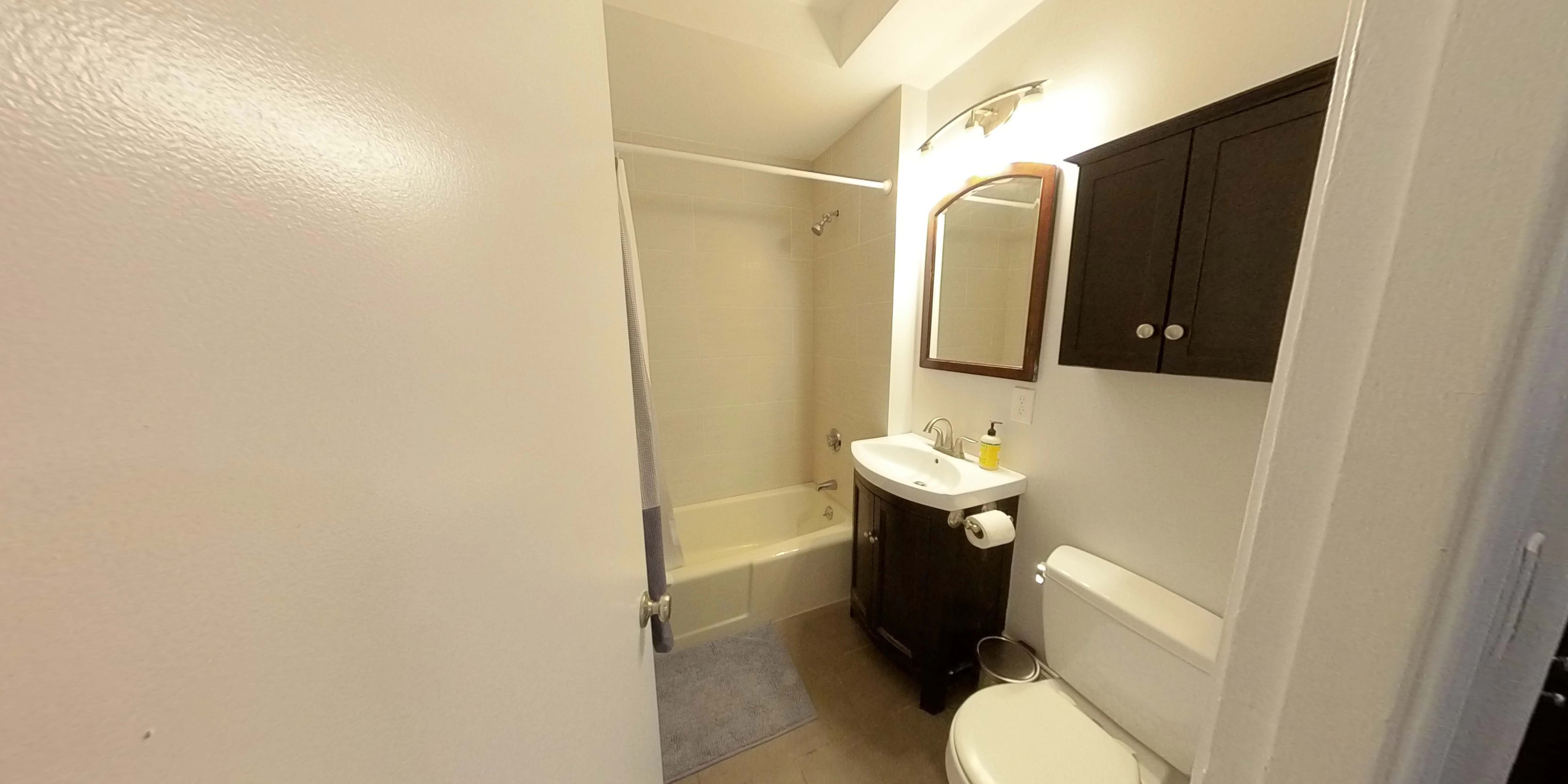 100 Saint Mary's, Longwood