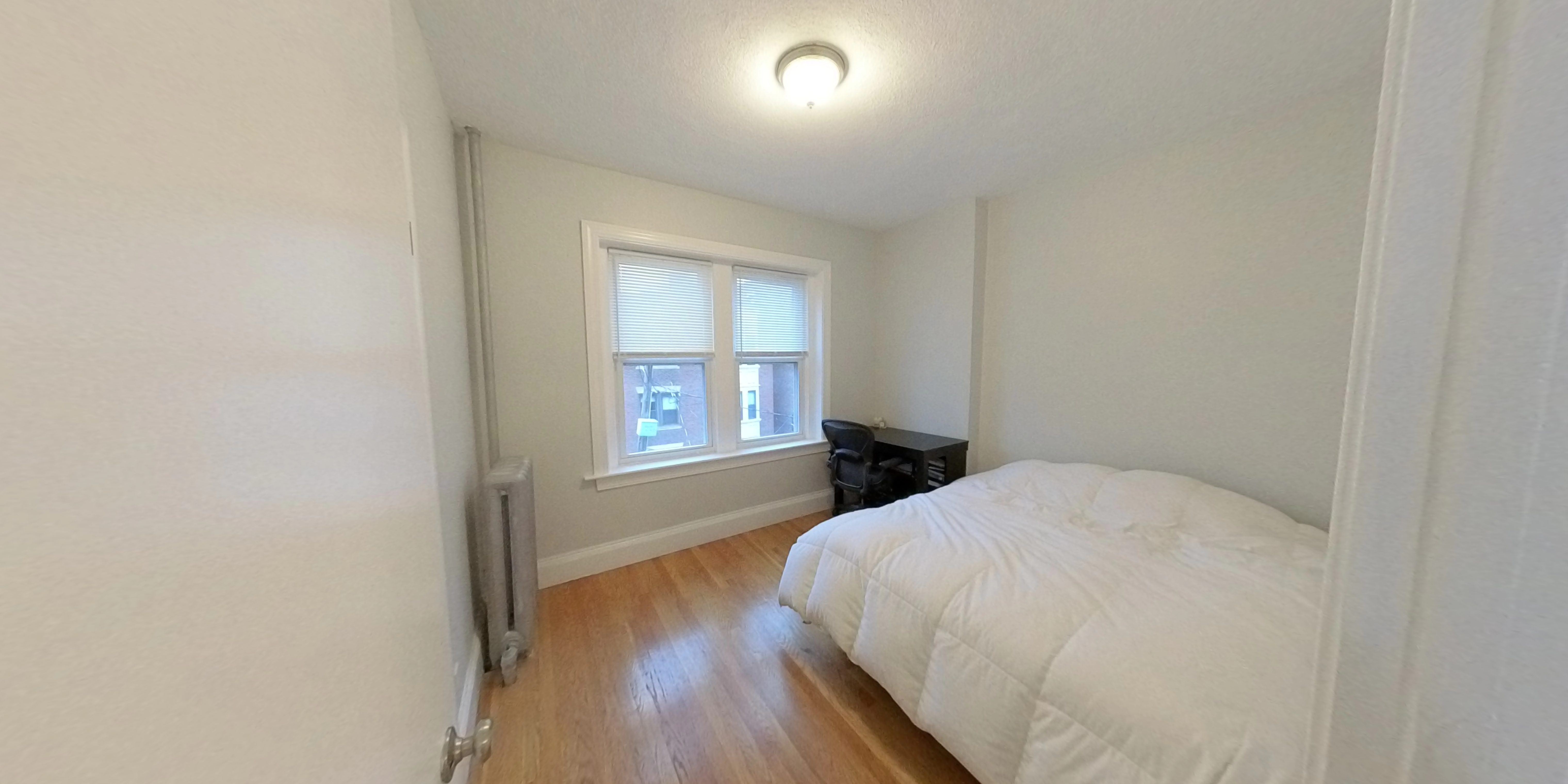 100 Saint Mary's, Longwood