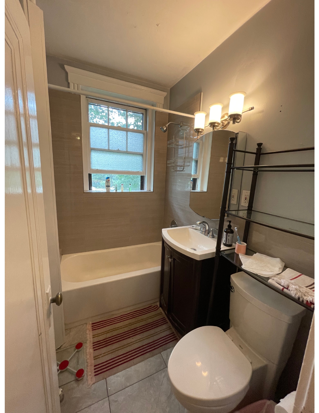 1983 Commonwealth Ave, Brighton