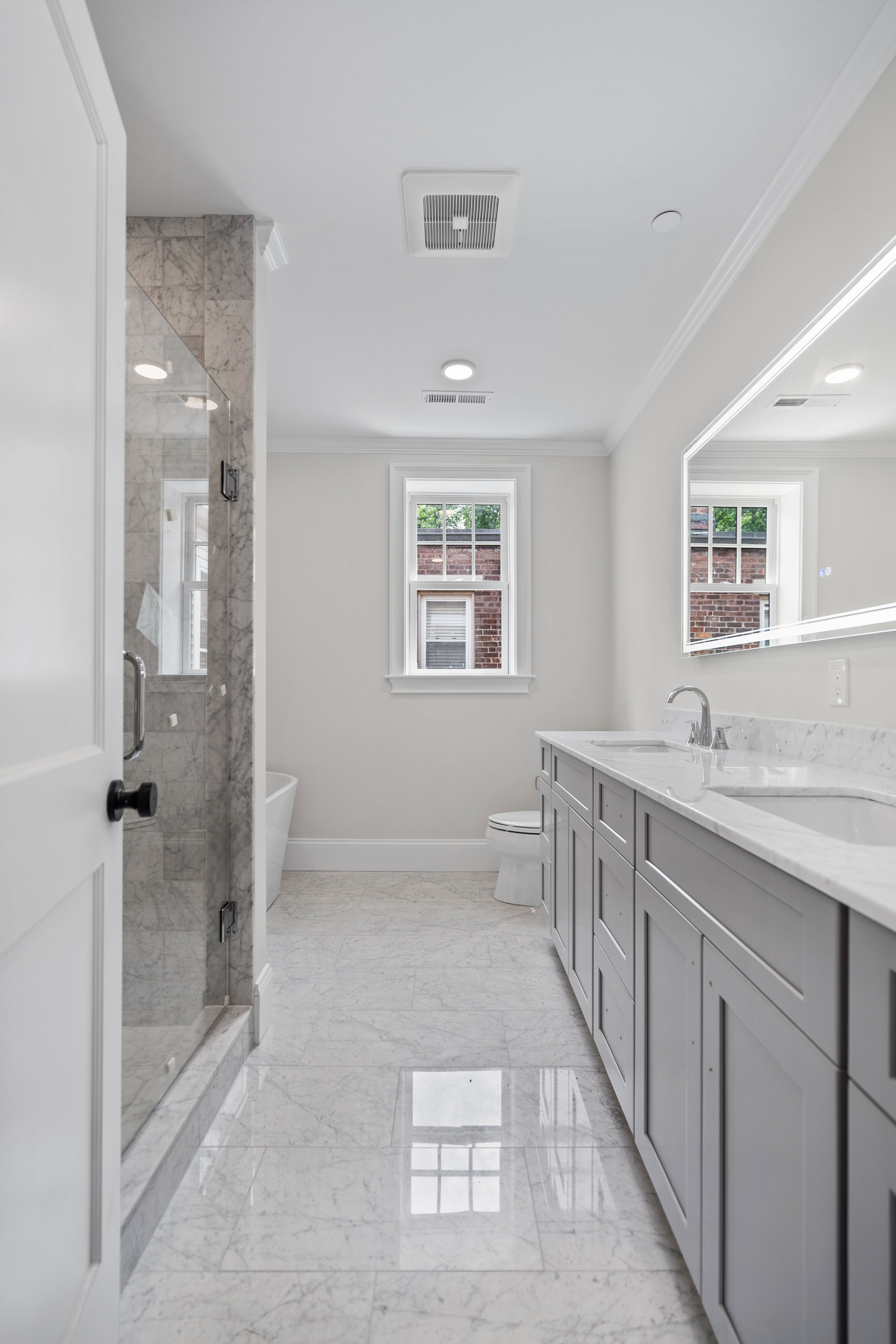 121 Longwood Ave, Longwood