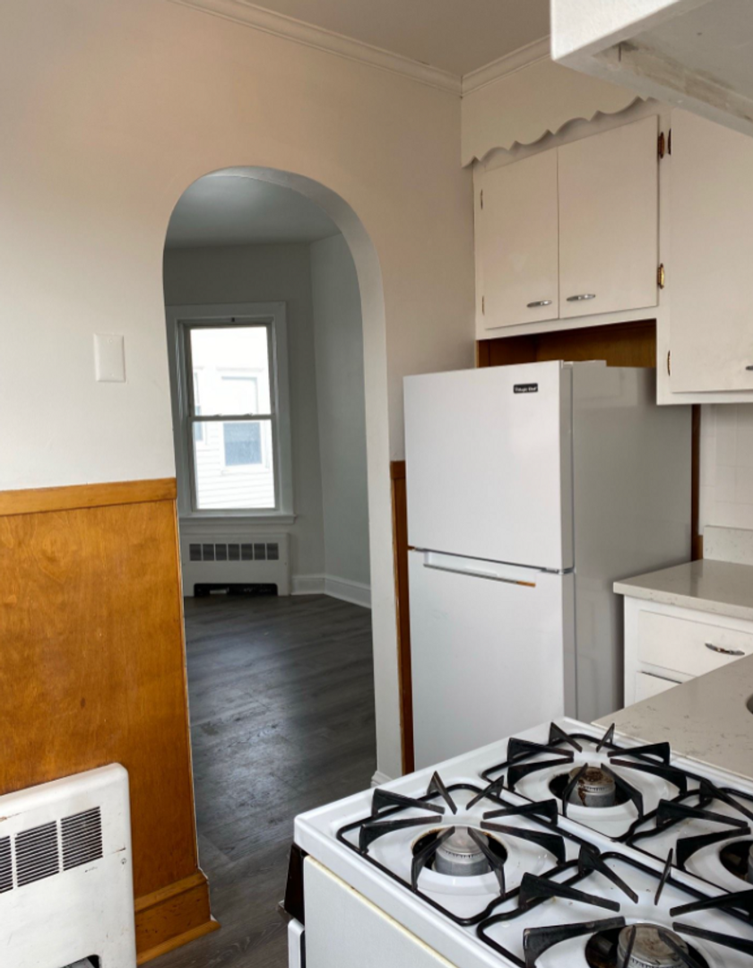 87 Winthrop Shore Dr, Winthrop