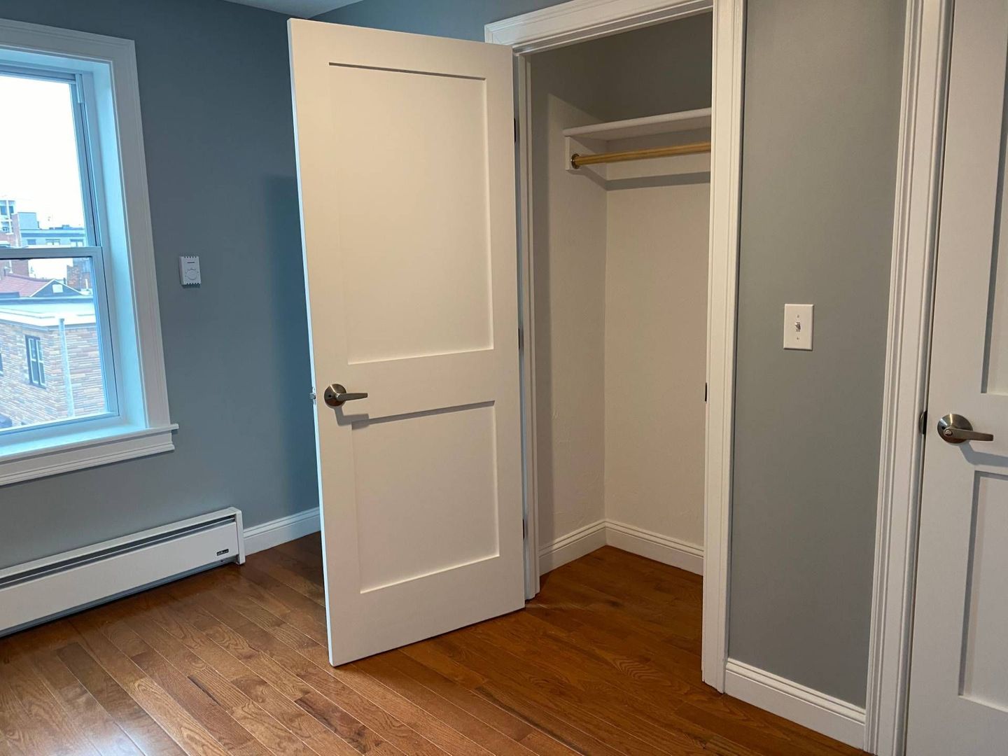 33 Chelsea St, East Boston